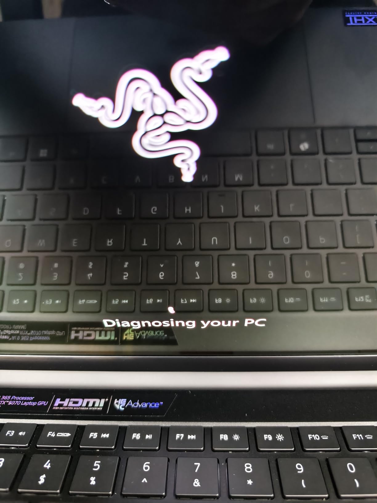 Blade 14 (2025) Gaming Laptop: NVIDIA GeForce RTX 5070 - AMD Ryzen AI 9 365 CPU - 3K 120Hz OLED Display - 32GB LPDDR5X RAM - 1TB SSD - Thin & Lightweight - Chroma RGB - Windows - Black customer photo 3
