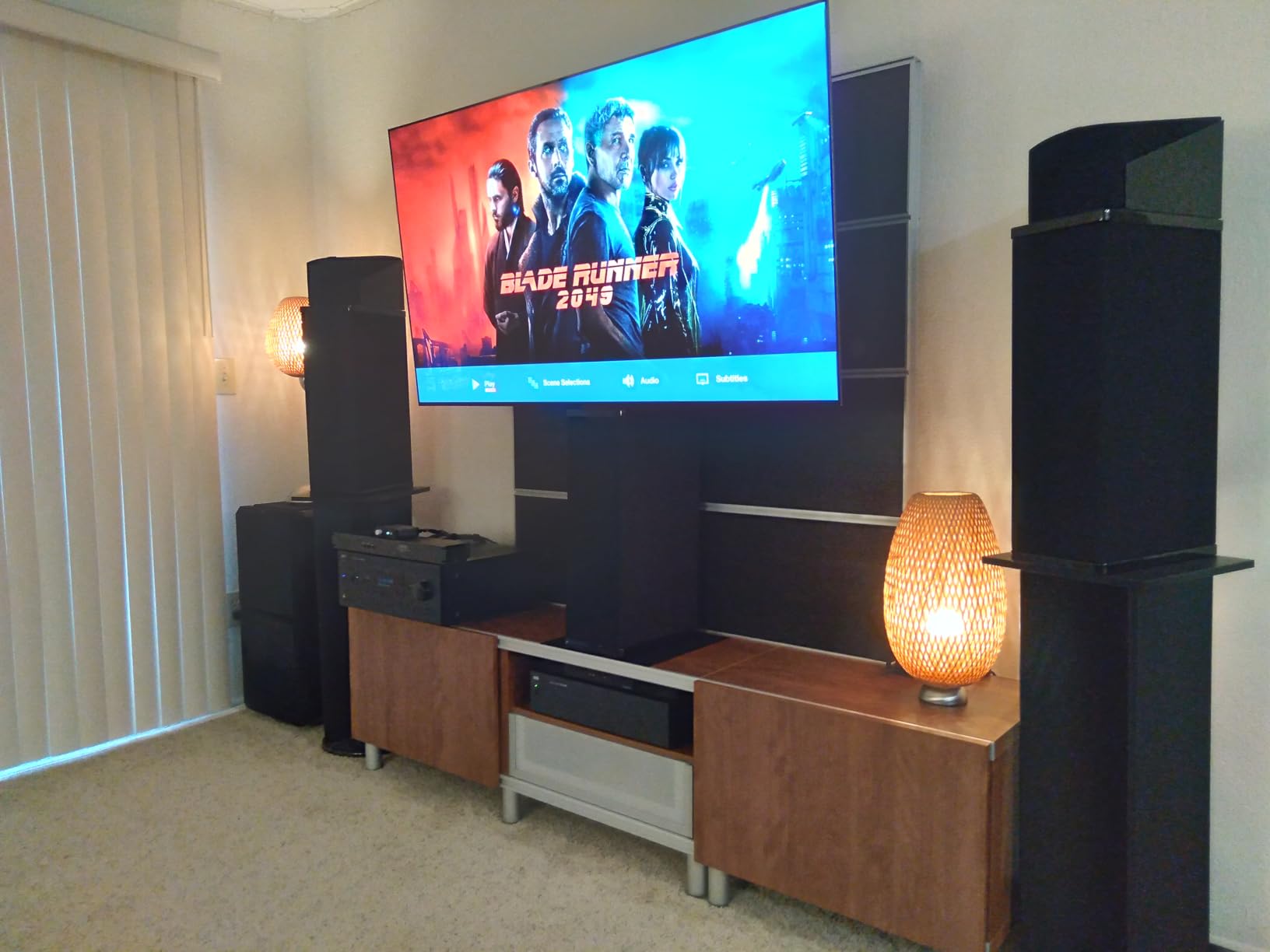 LG 42-Inch Class OLED evo AI Super Upscaling 4K C5 Series Smart TV w/Dolby Atmos & Vision, HDR10, Filmmaker Mode, Wow Orchestra, Alexa Built-in (OLED42C5PUA, 2025) customer photo 2