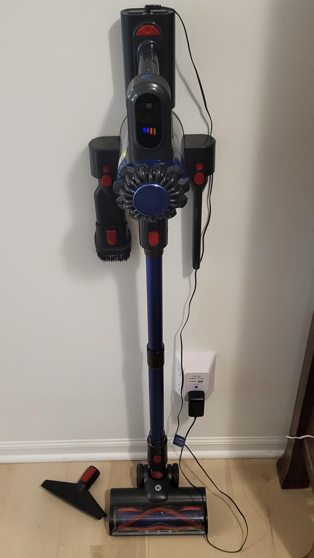 KARDV Cordless Vacuum Cleaner, 500W/40Kpa Vacuum Cleaners for Home, 60Mins Stick Vacuum with LED Display, Anti-Tangle Wireless Vacuum, 8 in 1 Lightweight Vacuum for Hard Floors Carpet Pet Hair customer photo 2