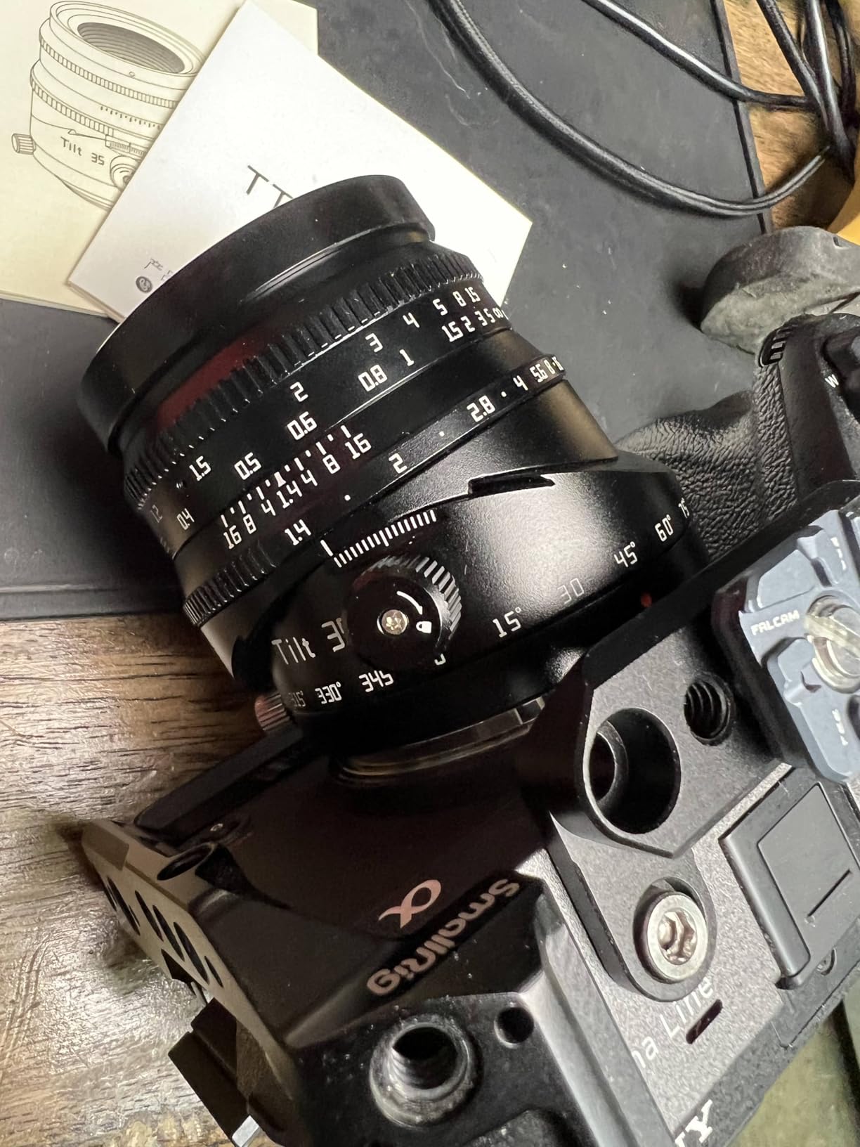 TTARTISAN Tilt 35mm f/1.4 for E-Mount APS-C Manual Focus Prime Lens for Mirrorless Camera A6500 A6600 A6700 NEX-5C NEX-6 NEX-7 ZVE-10 ZVE-10II FX30 A7M4 A7R5 A7S3 A7CR A1 A9 ZV-E1 customer photo 1