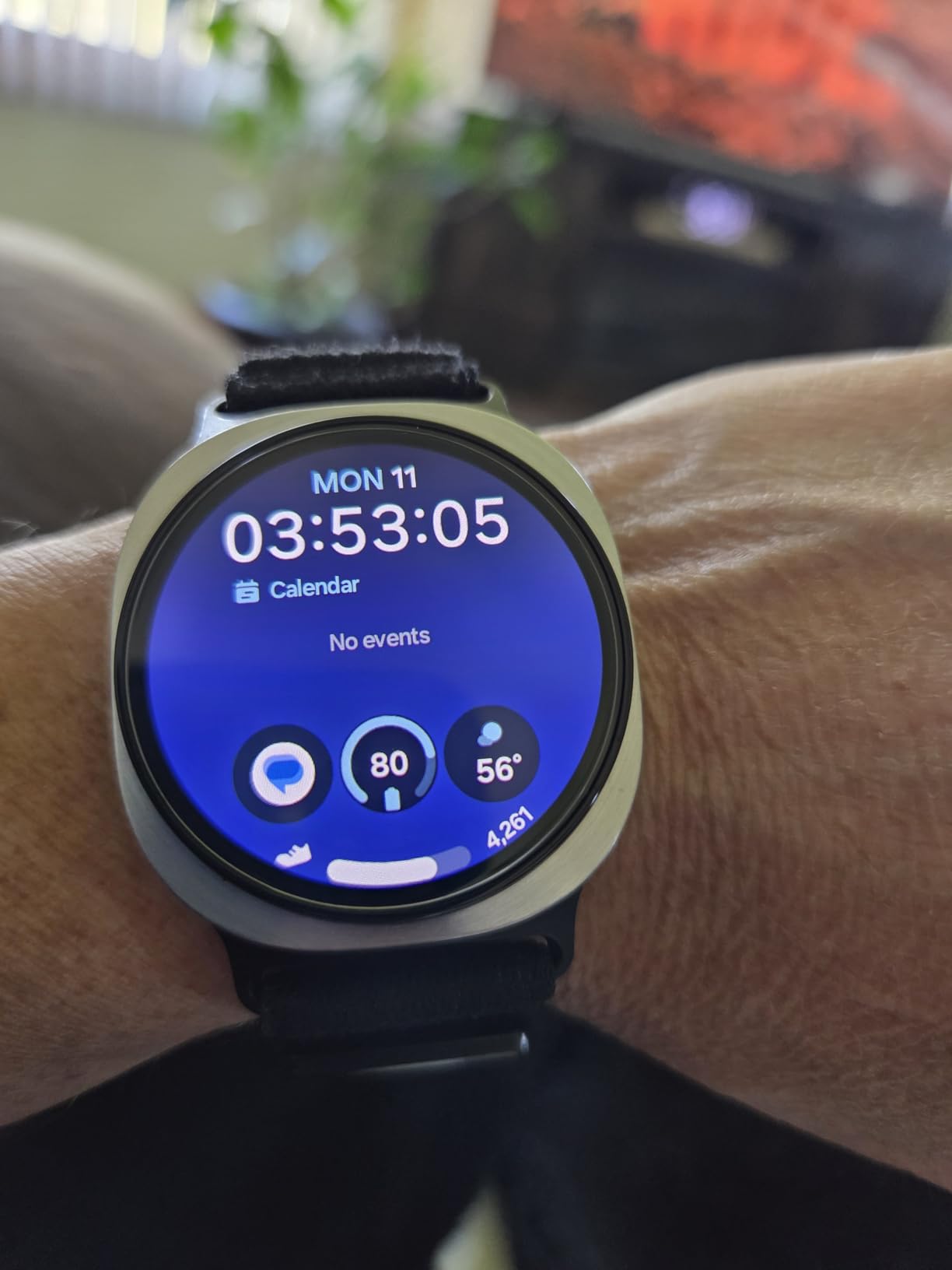 Samsung Galaxy Watch 8 (2025), Graphite, 40mm, Bluetooth Smartwatch | Cushion Design, Fitness Tracker, Sleep Coaching, Running Coach, Energy Score, Heart Rate Tracking [US Version, 2 Yr Warranty] customer photo 1
