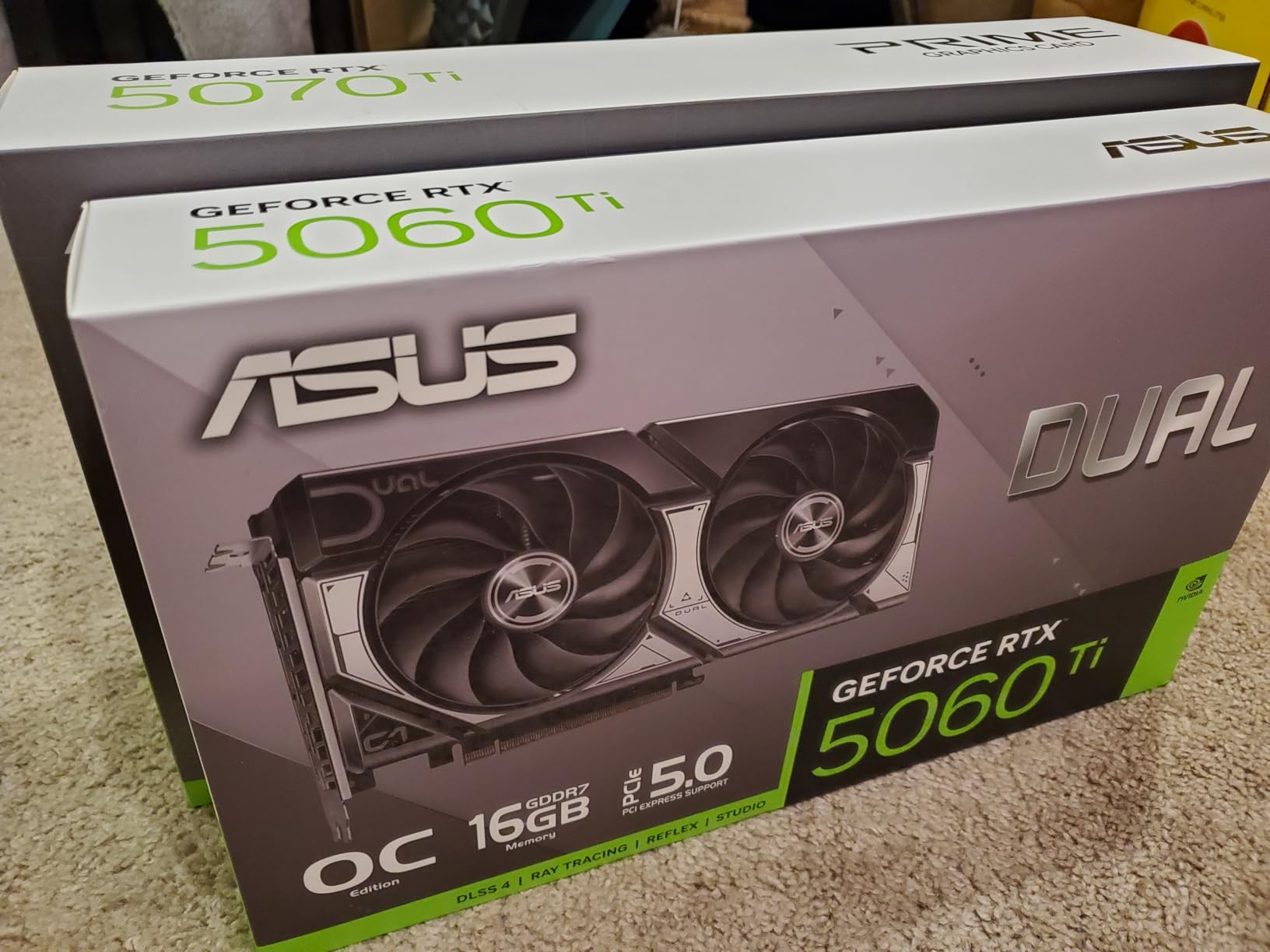 ASUS Dual NVIDIA GeForce RTX 5060 Ti 16GB GDDR7 OC Edition Graphics Card, (PCIe 5.0, DLSS 4, HDMI 2.1b, DisplayPort 2.1b, 2.5-Slot, Axial-tech Fan, 0dB Technology), 3 Year Warranty customer photo 2