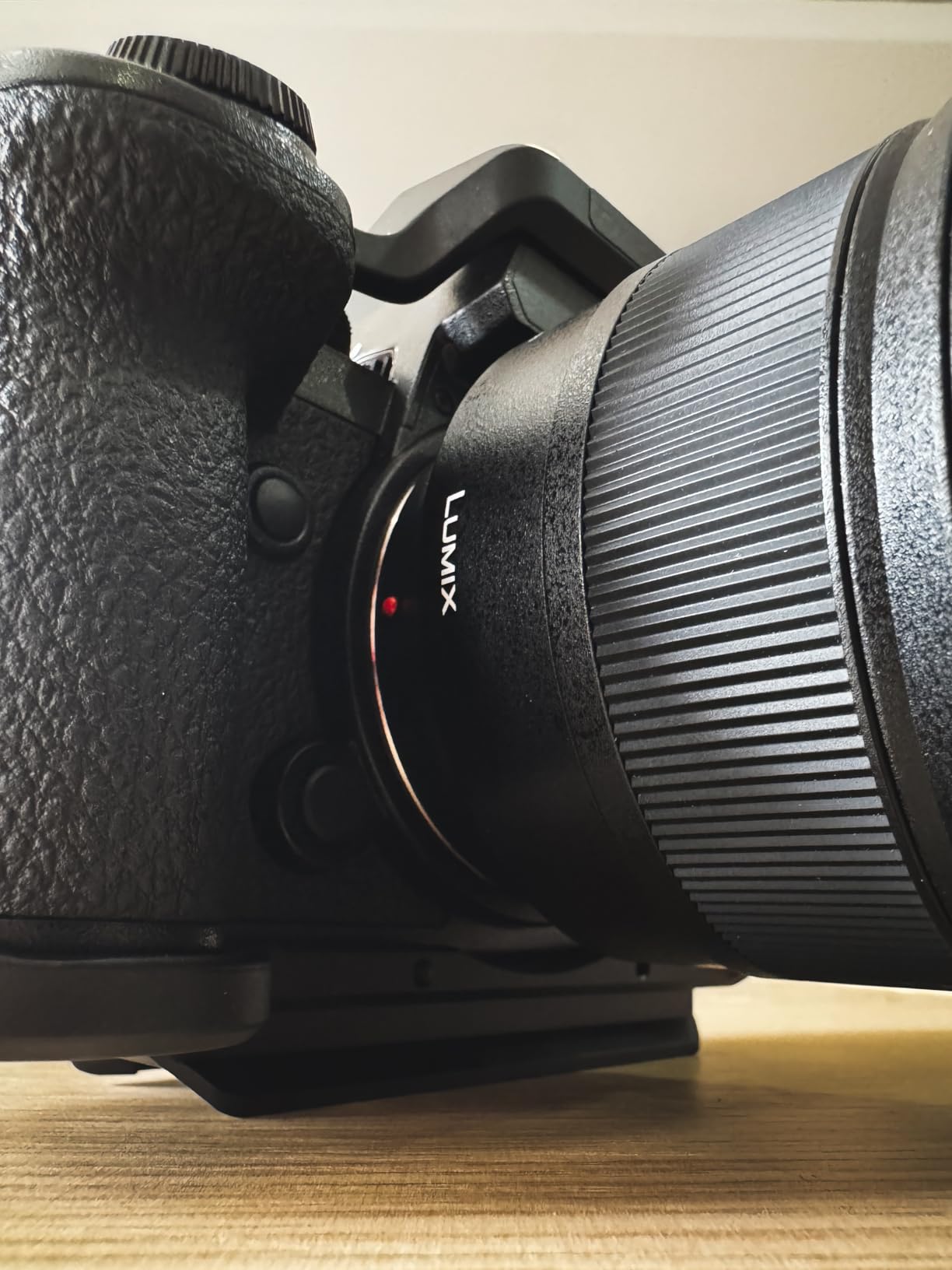 Panasonic LUMIX S Series 24-60mm F2.8 L-Mount Lens, Precision Focus Control Ring - S-E2460 customer photo 1