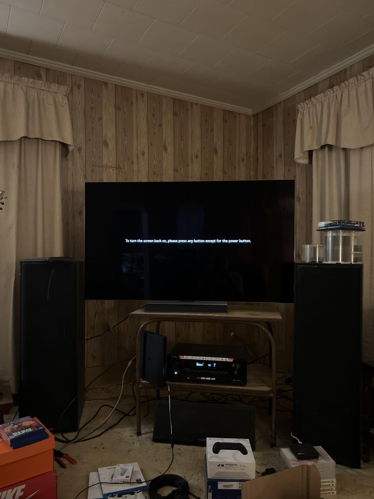 LG 55-Inch Class OLED evo AI Super Upscaling 4K C5 Series Smart TV w/Dolby Atmos, Dolby Vision, HDR10, Filmmaker Mode, Alexa Built-in (OLED55C5PUA, 2025) customer photo 2