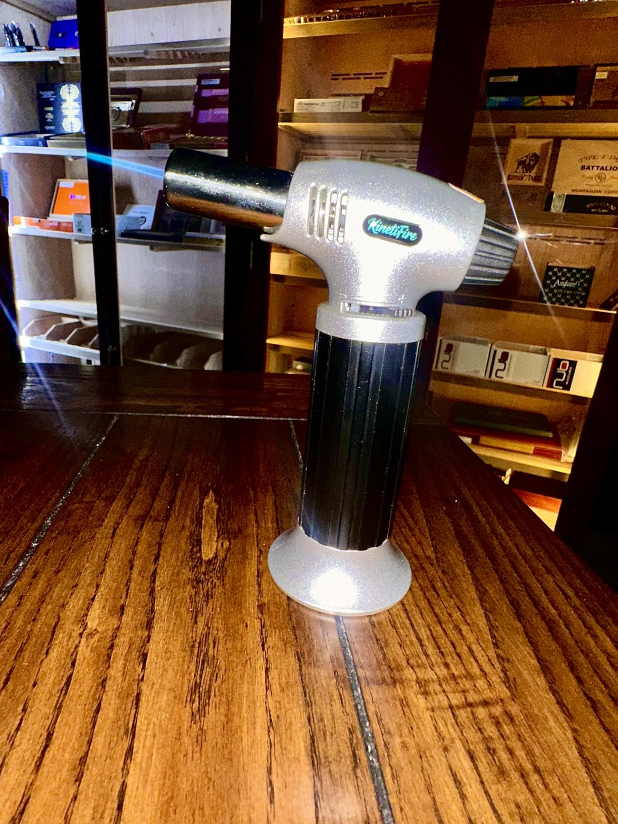 Butane Torch Lighter, Professional Refillable Kitchen Torch with Safety Lock, Continuous Flame Mode & Adjustable Flame for Creme Brulee, Searing, Soldering, and DIY (Butane Gas Not Included) customer photo 1