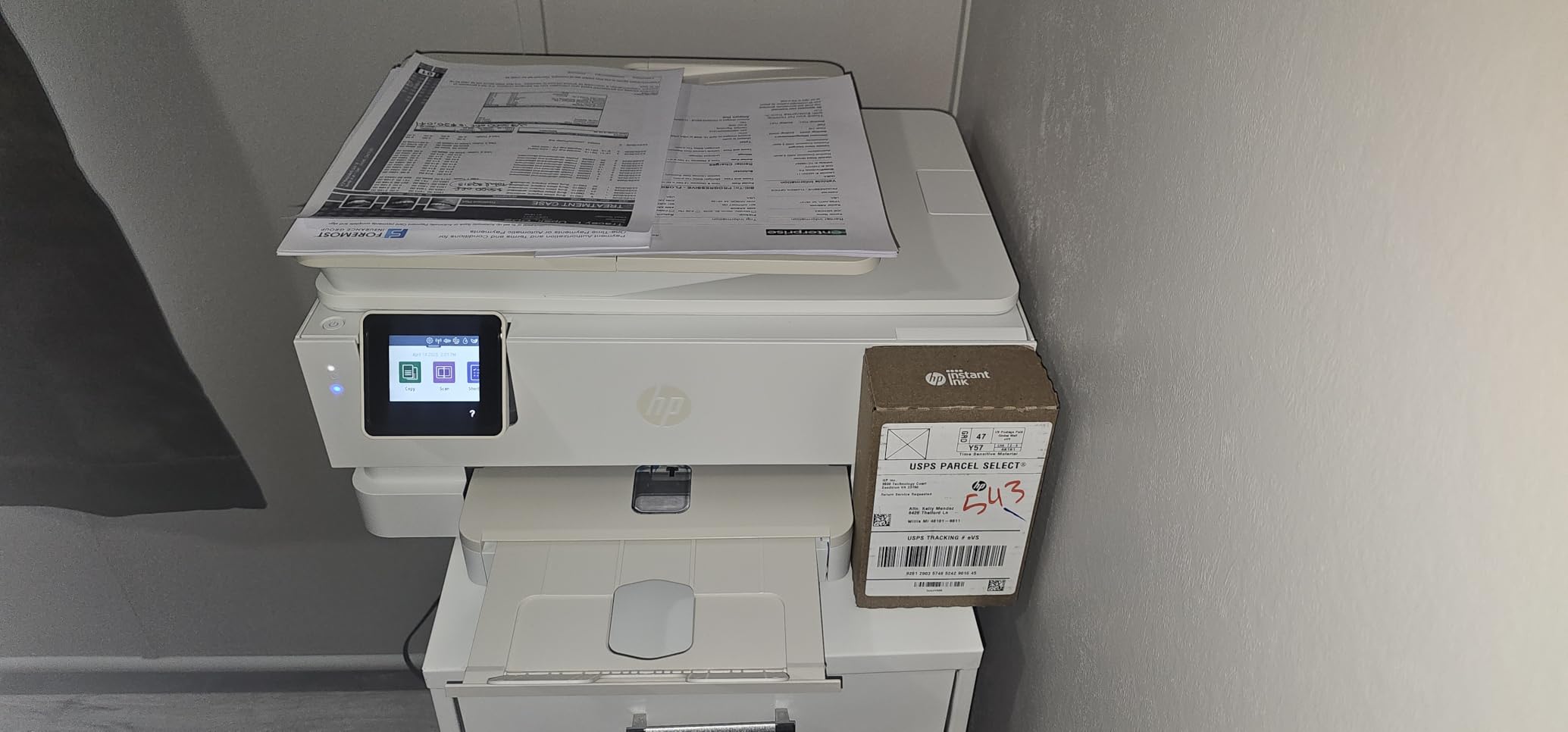 Envy Photo 7975 Wireless Color Inkjet Photo Printer, Print, scan, Copy, Easy Setup, Mobile Printing, Best-for-Home, 3 Month Instant Ink Trial Included, AI-Enabled (B63K3A) customer photo 1