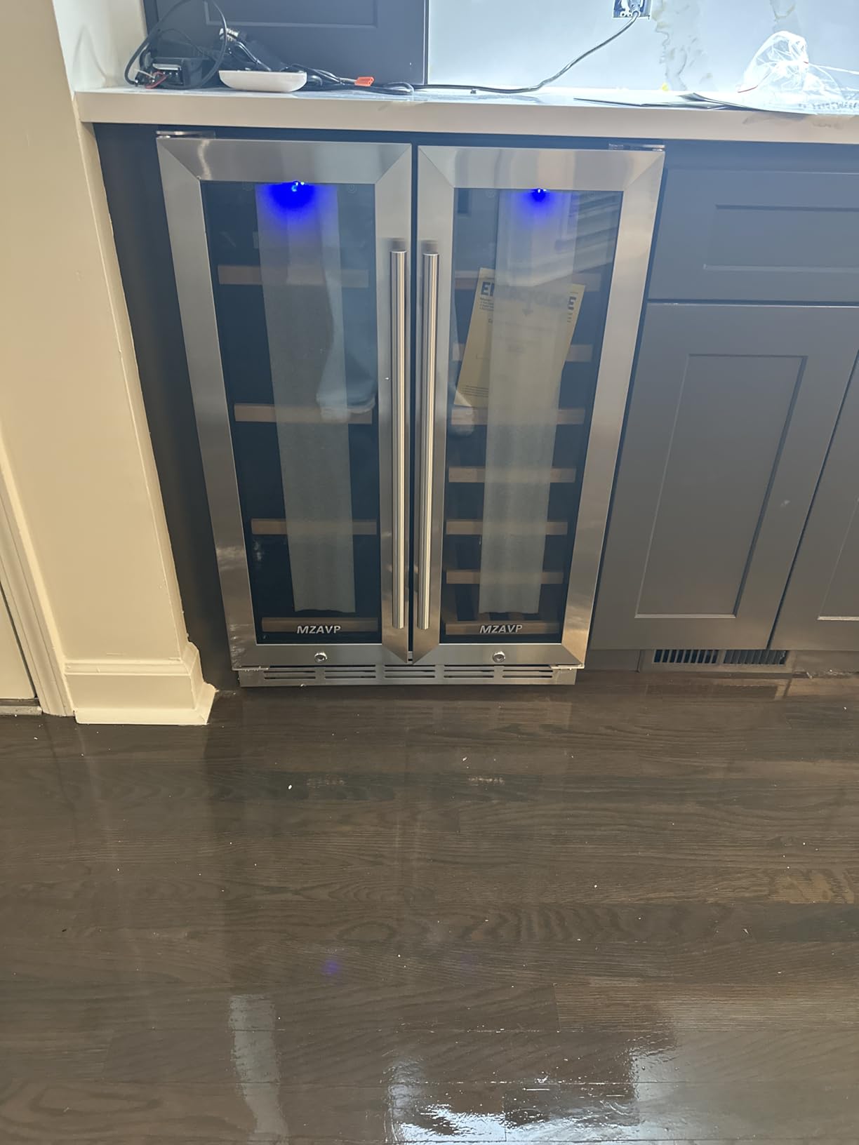 24 Inch Beverage Refrigerator, 180 Cans Built-in Beverage Cooler with Glass Door, Under Counter or Freestanding Drink Fridge with LED Light & Adjustable Shelves For Home Bar Office - Silver customer photo 1