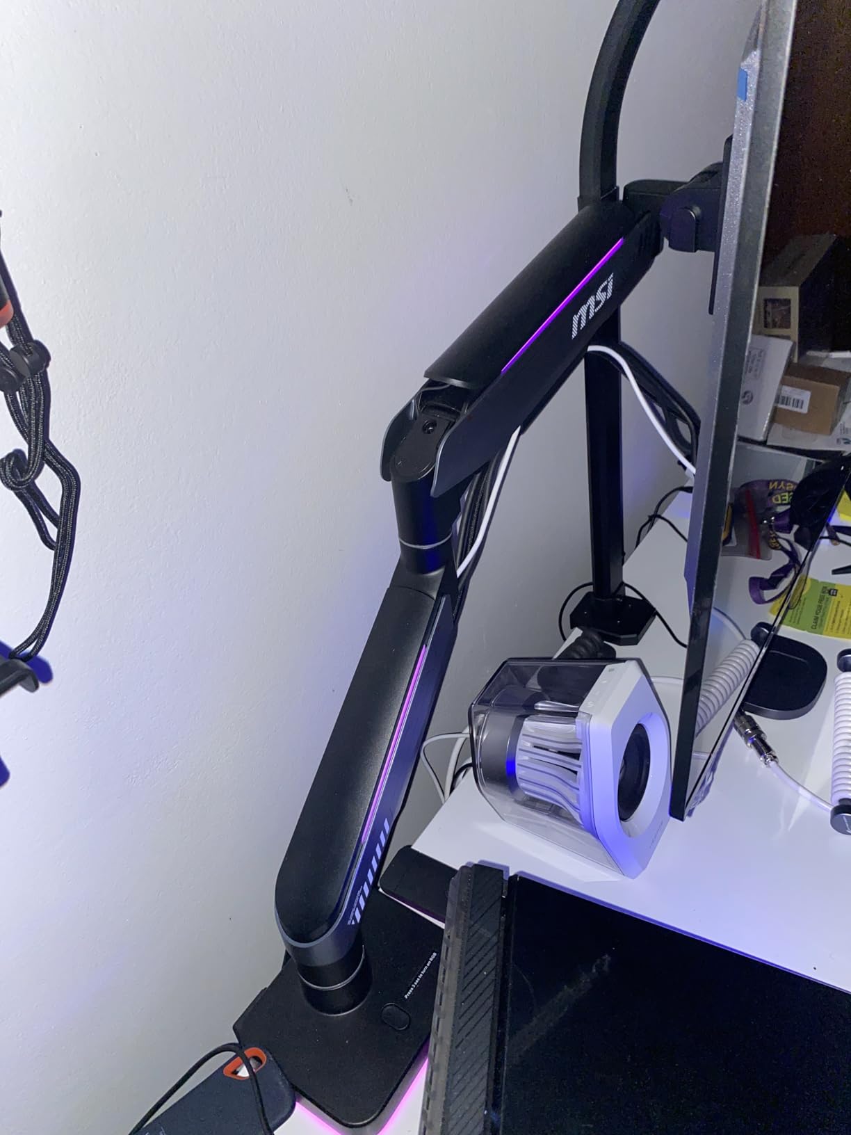 MSI MPG MT201R V2 - Premium RGB Single Monitor Stand Arm, Supports 17-49 inch Screens and 44 lbs, VESA Compatible, Adjustable Heavy Duty Gas Spring Mount, Clamp & Grommet, Quick Release Plate - Gray customer photo 2
