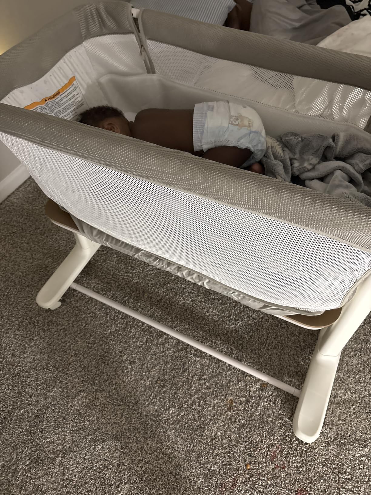 VaVaSoo Self Rocking Bassinet, Electric Bassinet for Baby, Light Grey customer photo 1