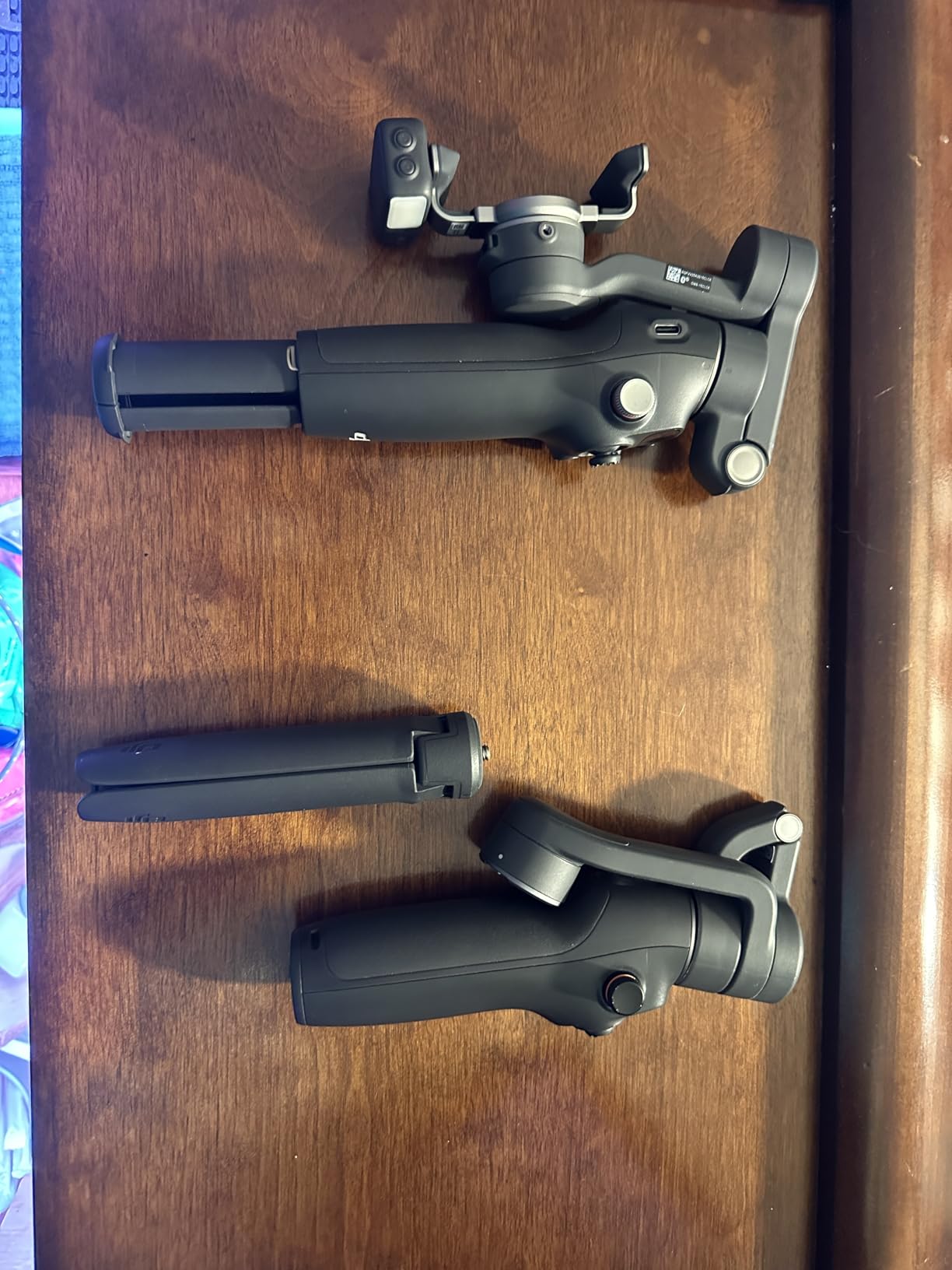 DJI Osmo Mobile 8 Gimbal Stabilizer for Phone, 3-Axis Stabilization | AI Native Tracking with Audio & Lighting, 360° Pan Rotation, Built-in Extension Rod & Tripod, 10h Battery, Extension Rod customer photo 2