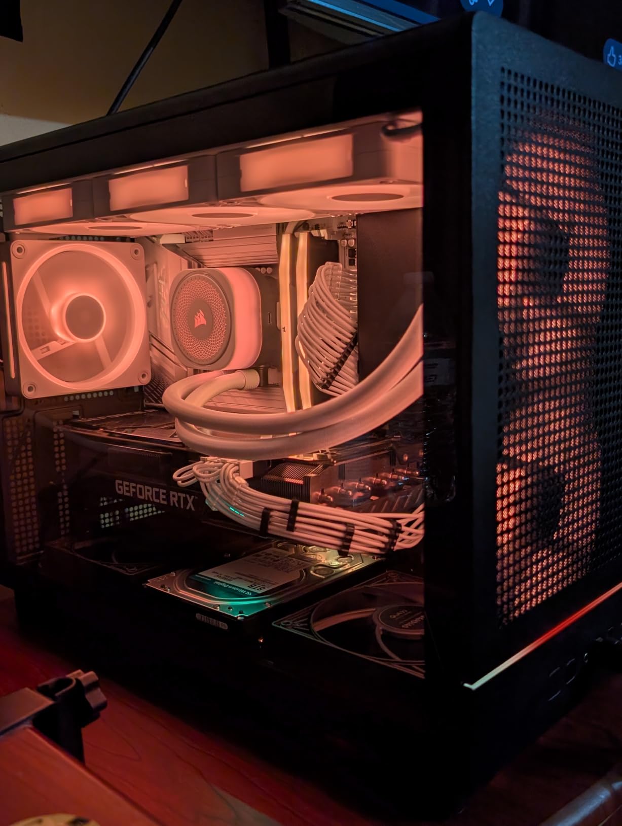 GAMDIAS Micro-Tower Gaming Case, Walnut Front Panel & Side Tempered Glass, 3x120mm Prebuilt Fan, Support Dual 360mm Radiators, micro-ATX/Mini-ITX, USB 3.0x2 & Type Cx1, Front-Mounted PSU ATHENA M4M WOOD customer photo 2