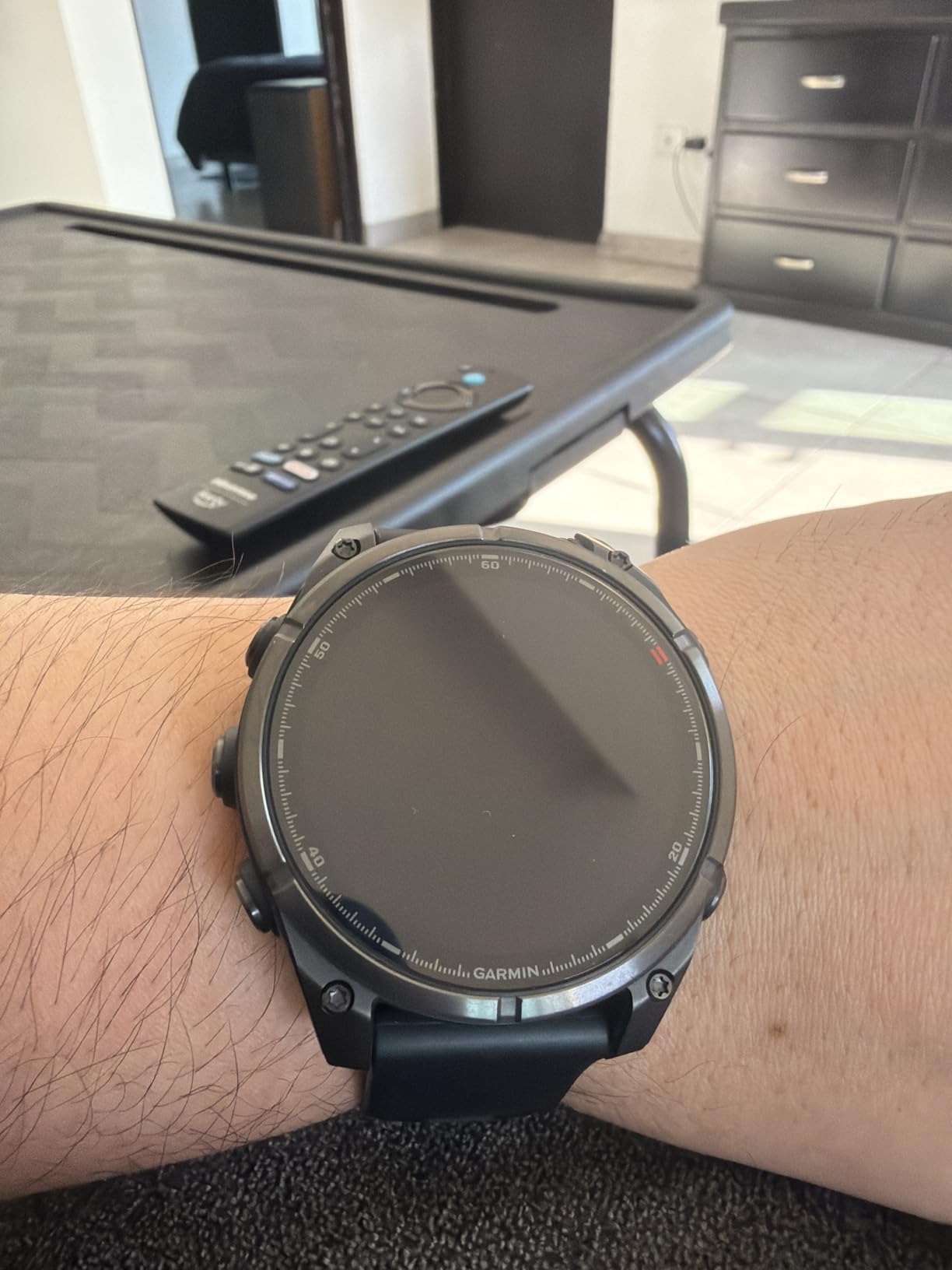 Garmin fēnix® 8 Pro, 51mm, Sapphire, DLC Titanium, Black/Pebble Gray customer photo 2