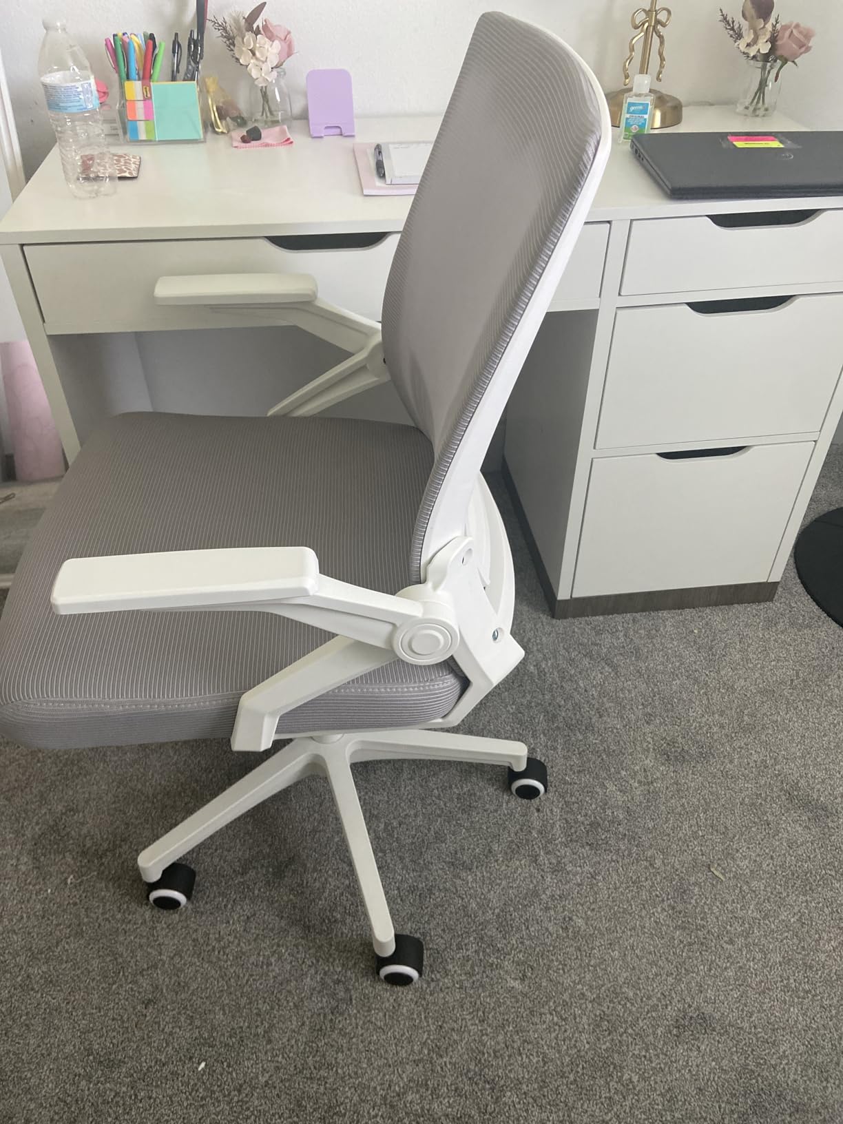 GTPLAYER Ergonomic Office Chair with Flip-up Armrests Executive Computer Chair for Home Office, Breathable Mesh and Comfy Lumbar Support, Black customer photo 2