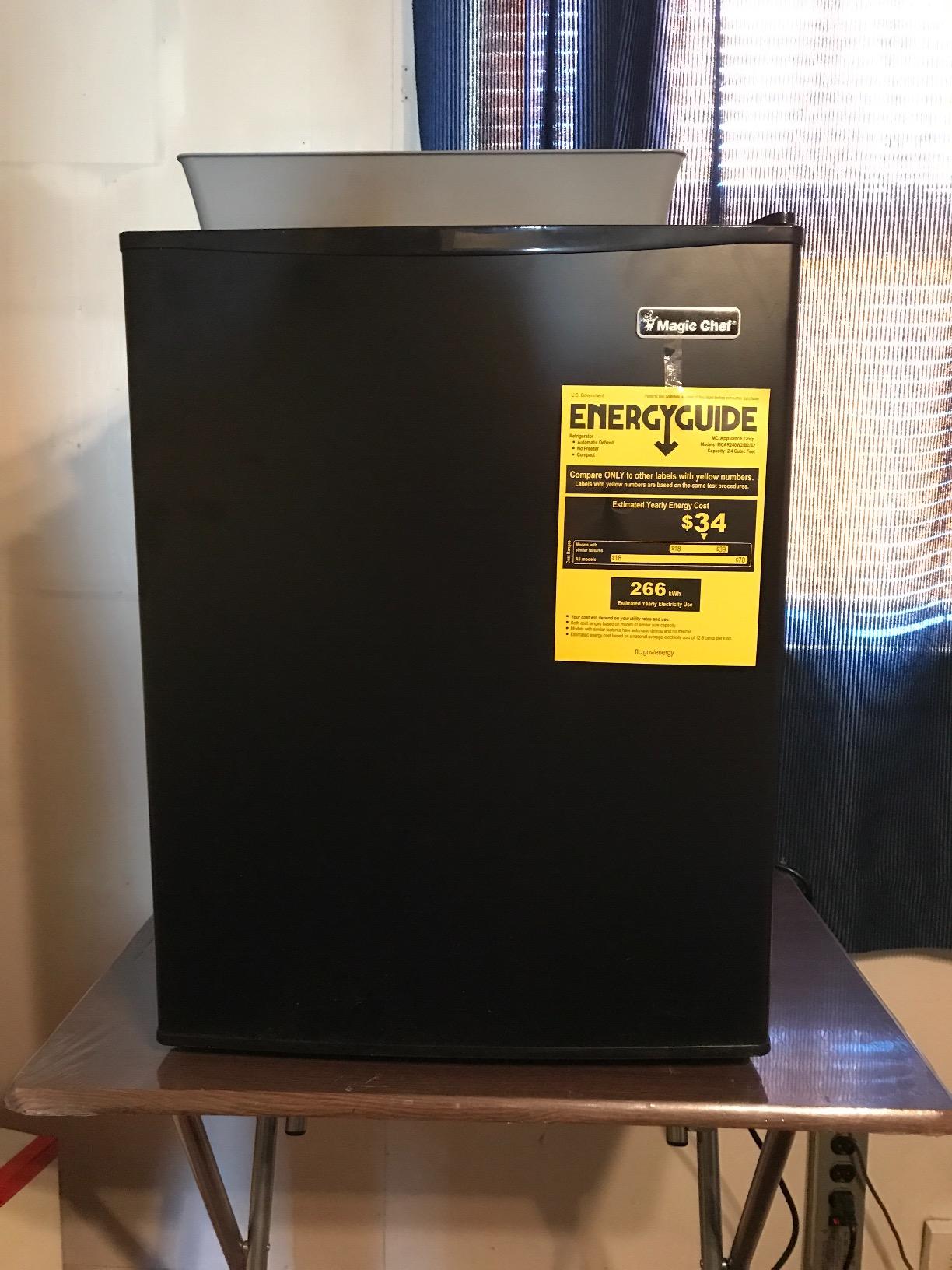 Magic Chef 1.7-cu. ft. Mini Fridge in Black, Small Compact All Refrigerator with No Freezer for Bedroom, Apartment, Dorm Room, Office customer photo 1