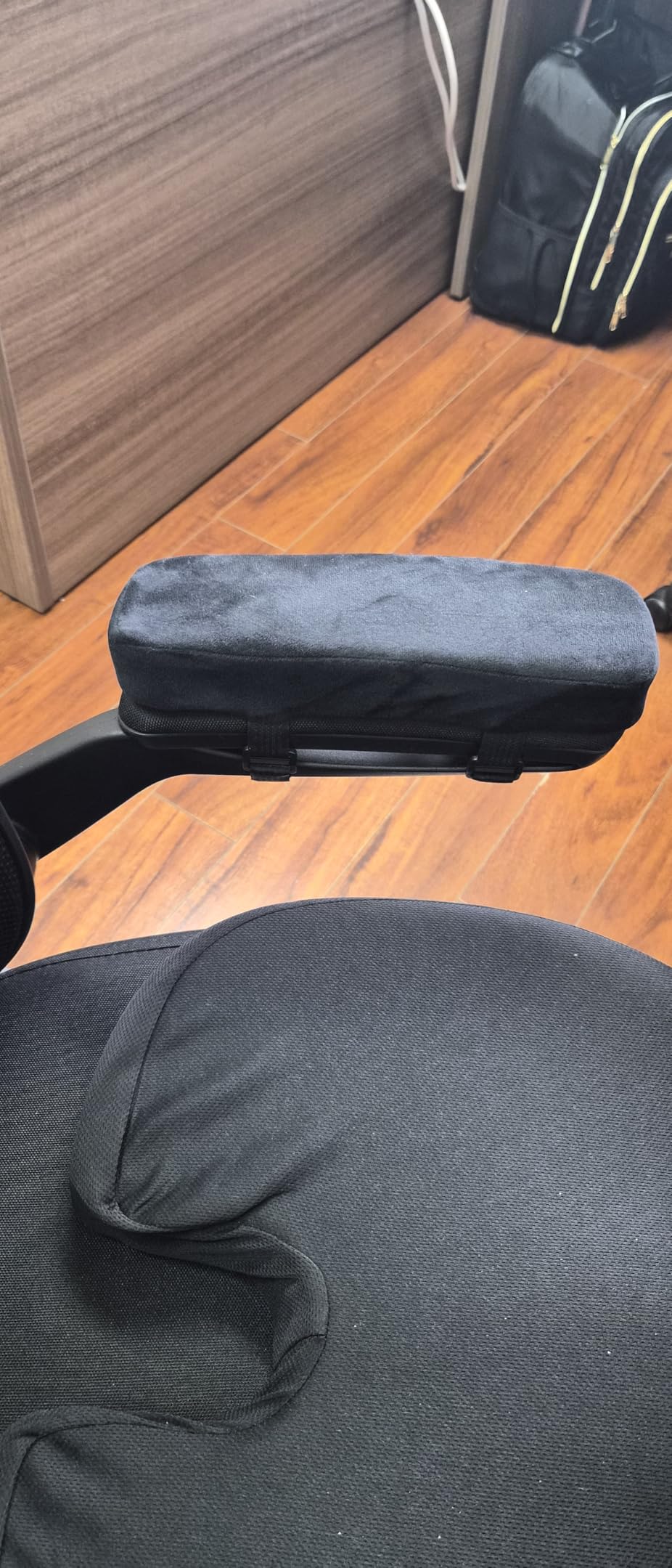 Smiry Memory Foam Office Chair Armrest Pads, Non-Slip Armrest Cushion | Ergonomic Arm Rest Pads with Adjustable Buckles and Straps, Elbow Relief for Desk, Gaming & Wheelchair, Black, Set of 2 customer photo 2