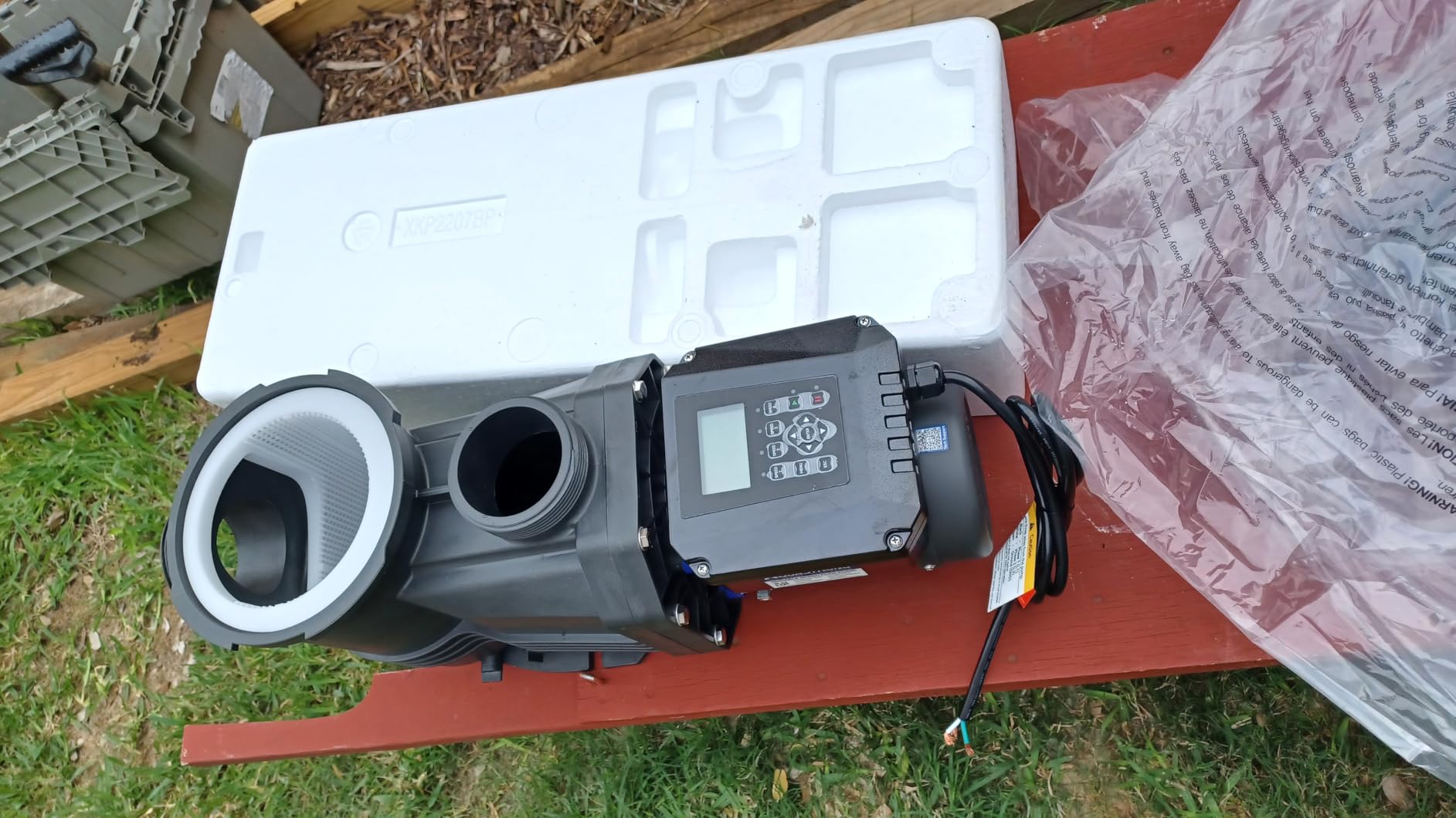 Aquastrong Variable Speed Pool Pump, 2 HP, 220V, 10566GPH, In/Above Pool Pump, Energy Efficient, High Flow, Powerful Self Primming Swimming Pool Pumps with Filter Basket customer photo 2