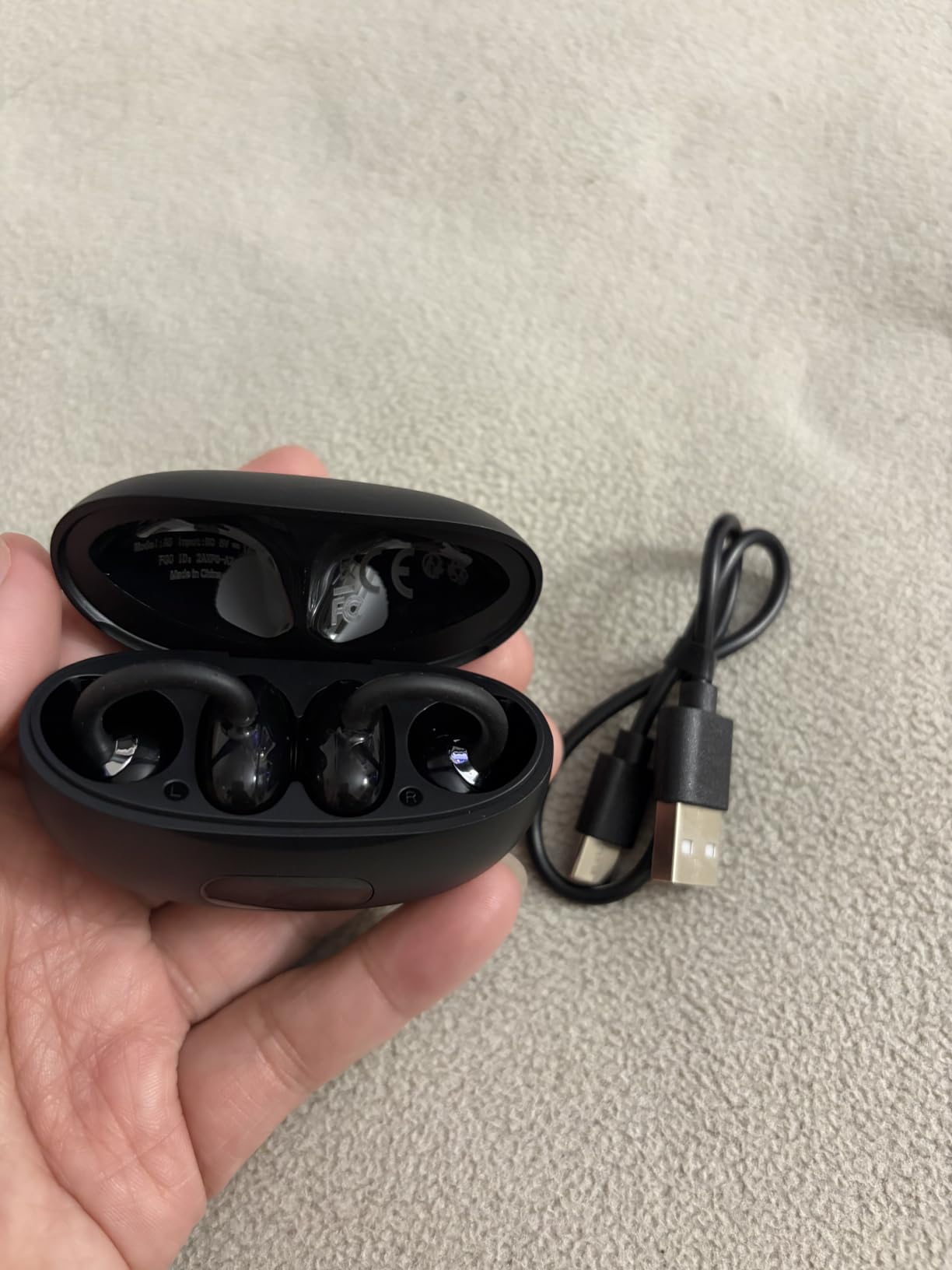 OHAYO A7 Open Ear Clip-On Headphones for Glasses Wearers Safe for Running Streets, 4.7g Weightless Fit, 40H Battery, Bluetooth 5.4, Black customer photo 2