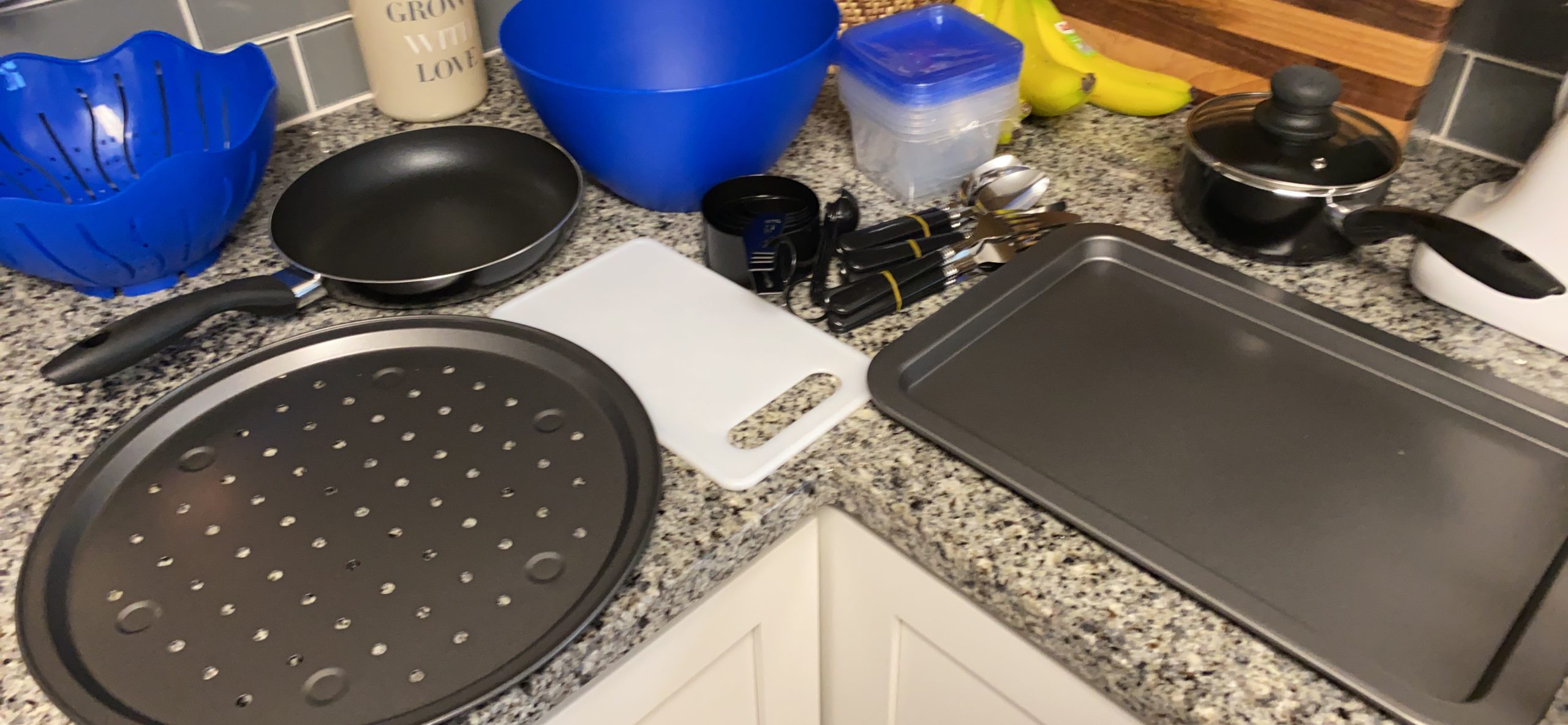 Gibson Home 95 Piece Kitchen in a Box Pots and Pans Cookware, Plates and Bowls Dinnerware, Cutlery Knife Block, Flatware Utensils, Tools & Gadgets, Storage, Glasses Set customer photo 1