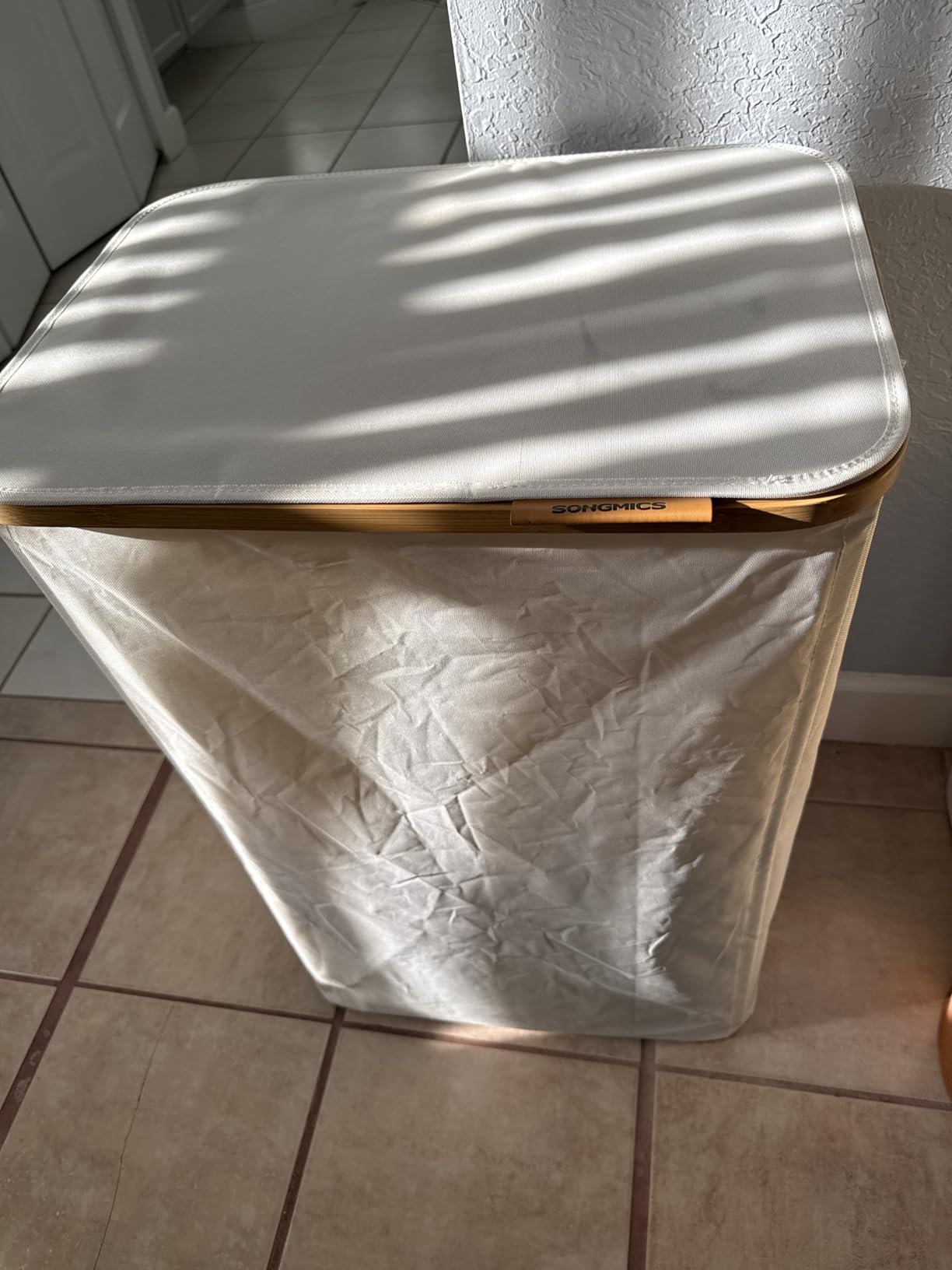 SONGMICS Laundry Hamper, Laundry Sorter with Lid, Storage Basket Bin, Removable Liners, Bamboo Frame, for Bedroom, 4 Sections, 59.4 Gallon (225 L), Ink Black ULCB534BH01 customer photo 2