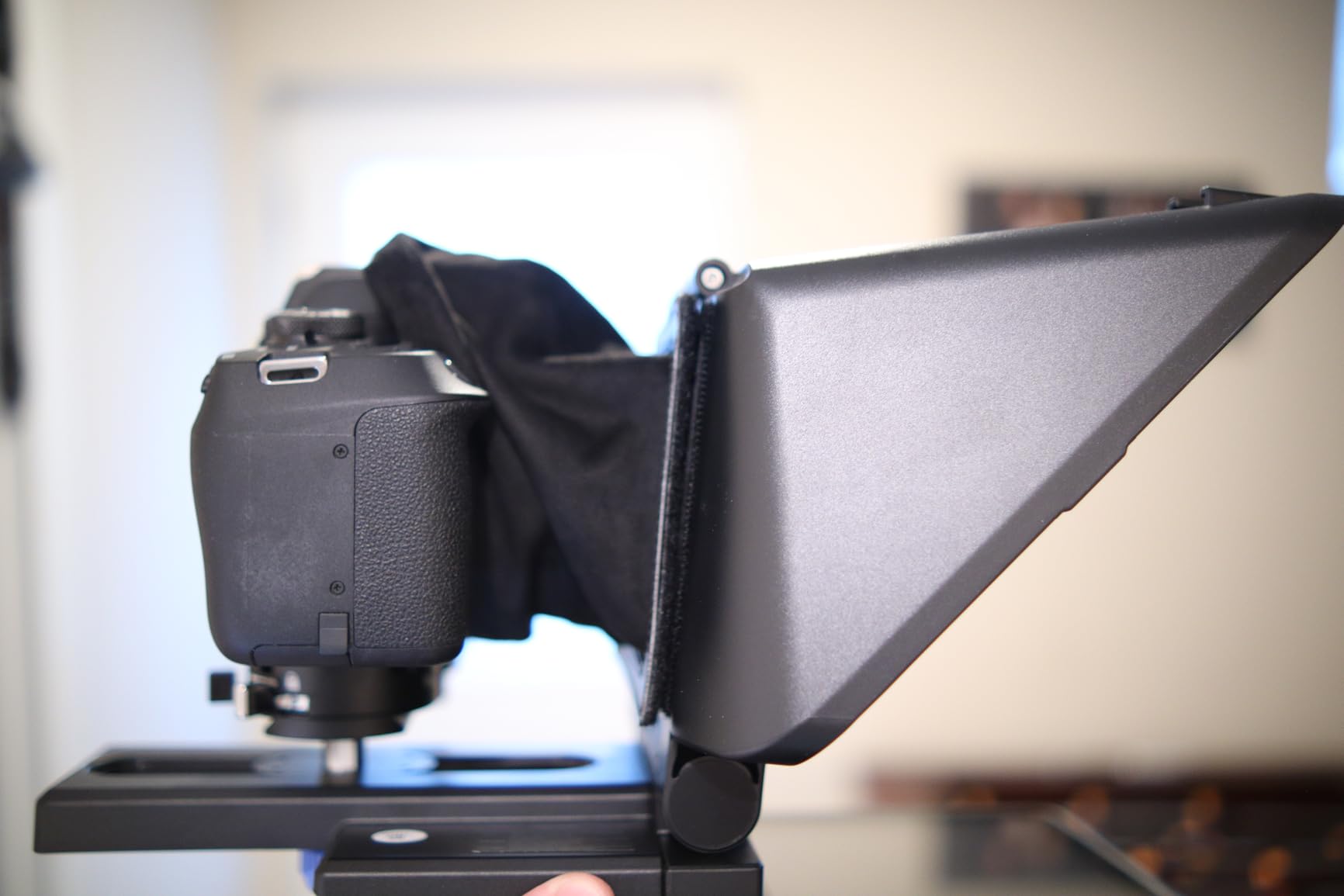 NEEWER X11 2 in 1 Teleprompter 11