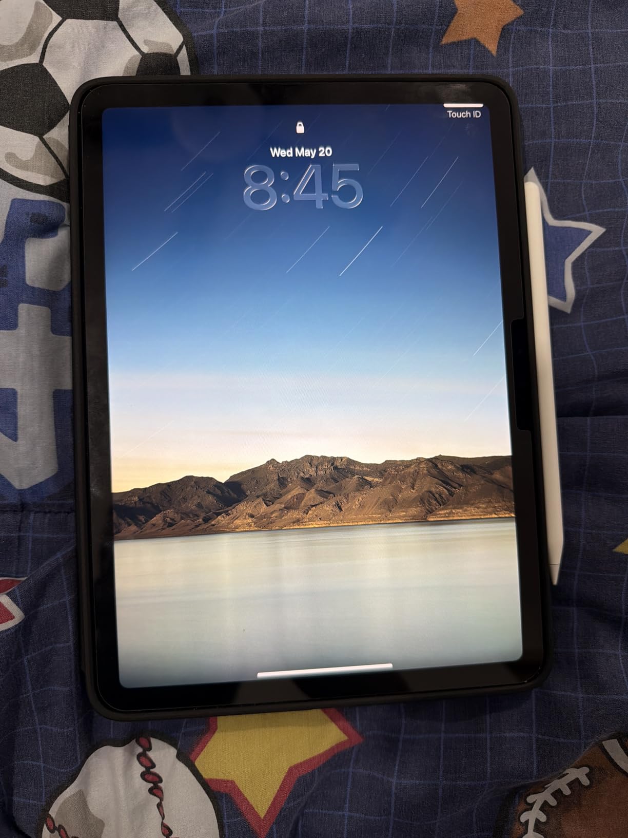 iPad Air 11-inch (M4): Liquid Retina Display, 128GB, 12MP Front/Back Camera, Wi-Fi 7 with Apple N1, Touch ID, All-Day Battery Life - Blue customer photo 1