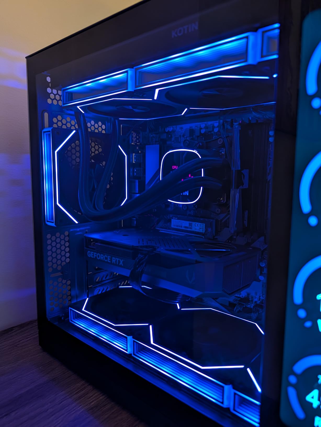 KOTIN G60B Prebuilt Gaming PC, GeForce RTX 5070 12GB GDDR7, AMD Ryzen 7 9700X, 32GB DDR5 6000MHz, 1TB PCIe 4.0 SSD, 360mm Liquid Cooler, WiFi 7, ARGB Tower for 4K Gaming & Content Creation customer photo 2