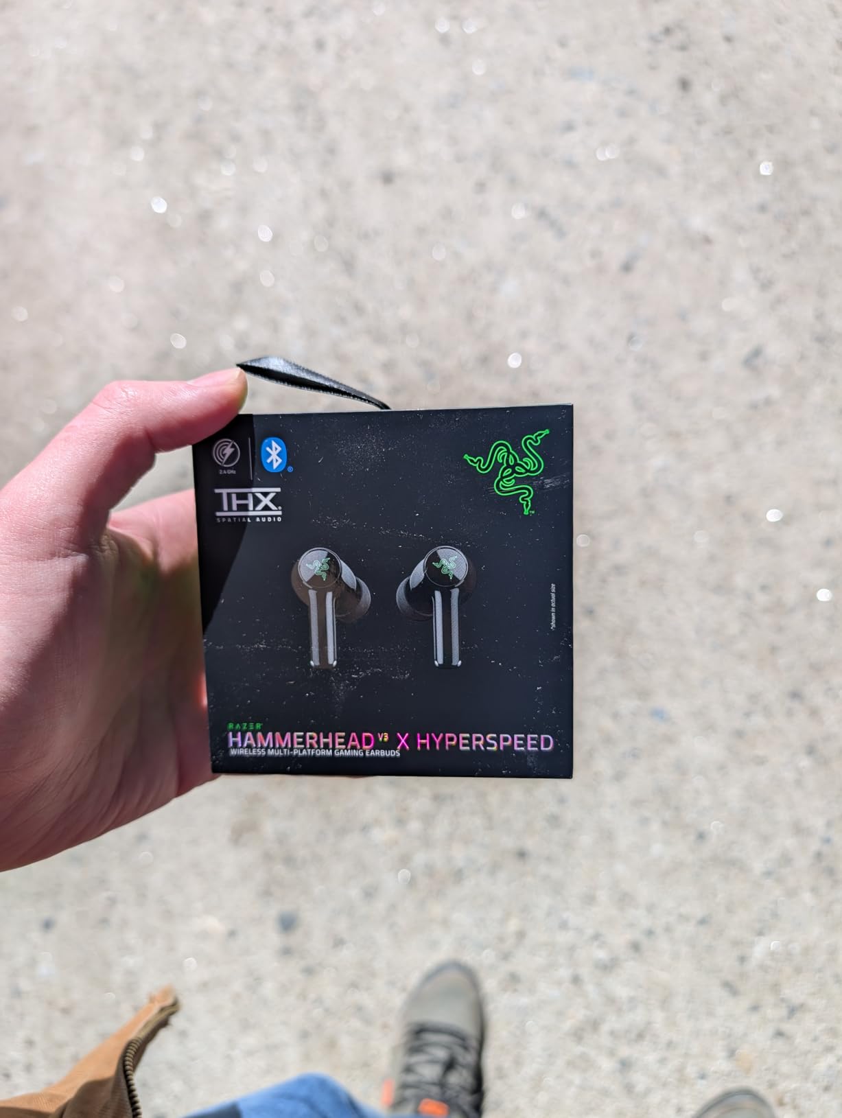Razer Hammerhead V3 X HyperSpeed Wireless Multi-Platform Gaming Earbuds - 2.4GHz & Bluetooth 5.3, Up to 35 Hr Battery, THX Spatial Audio, for Smartphones, PC, Laptop, Tablet, PS5, Steam Deck - Black customer photo 2