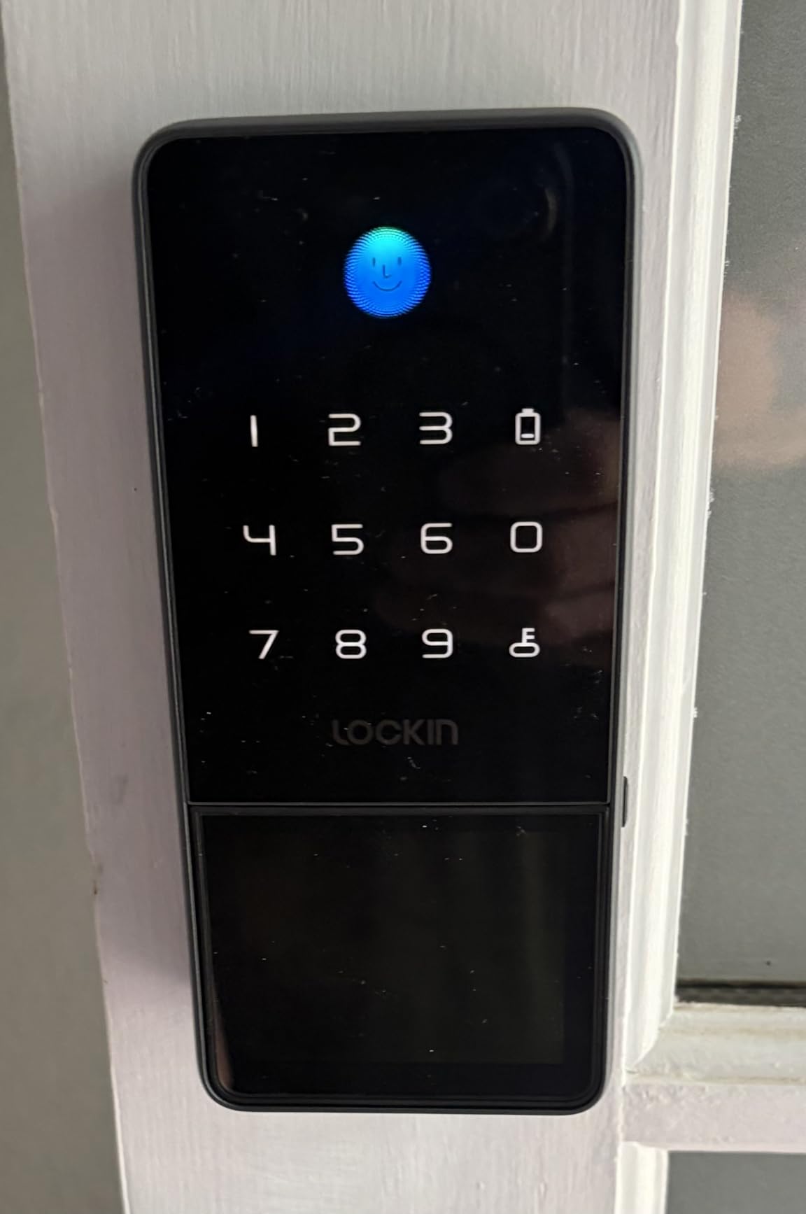 Veno Face Smart Lock with Infinite Battery | Solar Charging, 3D Face Recognition, Wi-Fi & Matter, 5 Unlock Methods, BHMA Grade 3, IP53 Weatherproof, No Subscription customer photo 1