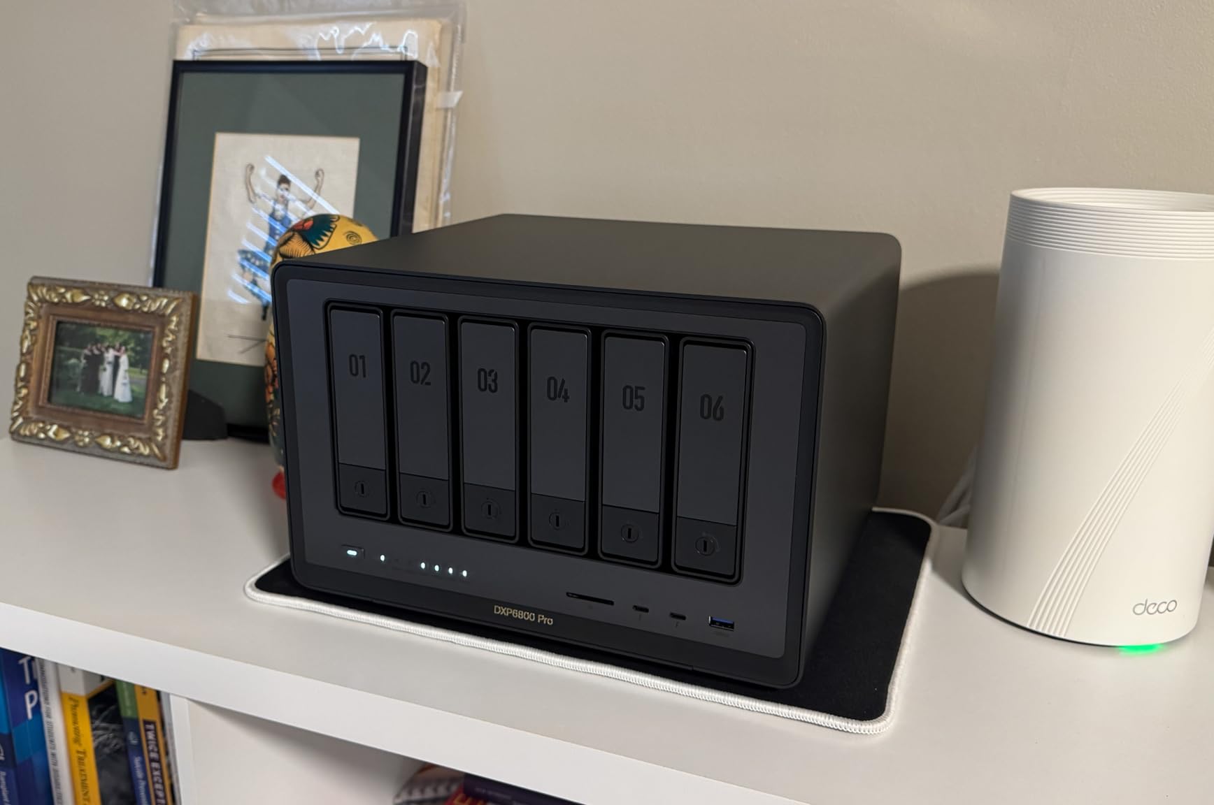 UGREEN NAS DXP4800 GT 4-Bay Desktop NAS, AMD R2514 CPU, 8GB DDR4 RAM, 2X 10GbE, 2X M.2 NVMe Slots, 4K HDMI (Diskless) customer photo 1