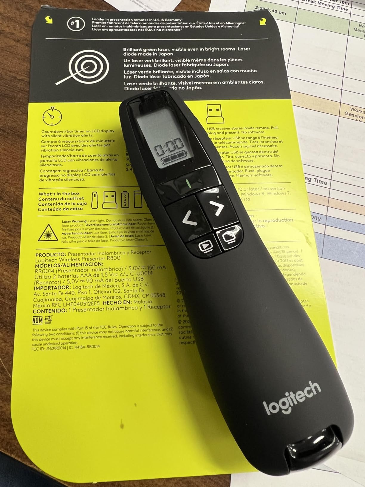 Logitech Wireless Presenter R400 USB A PowerPoint Clicker with Laser customer photo 1