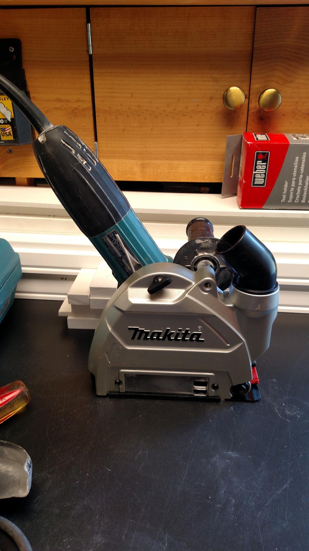 Makita 196846-1 Dust Extracting Tuck Point Guard, 5