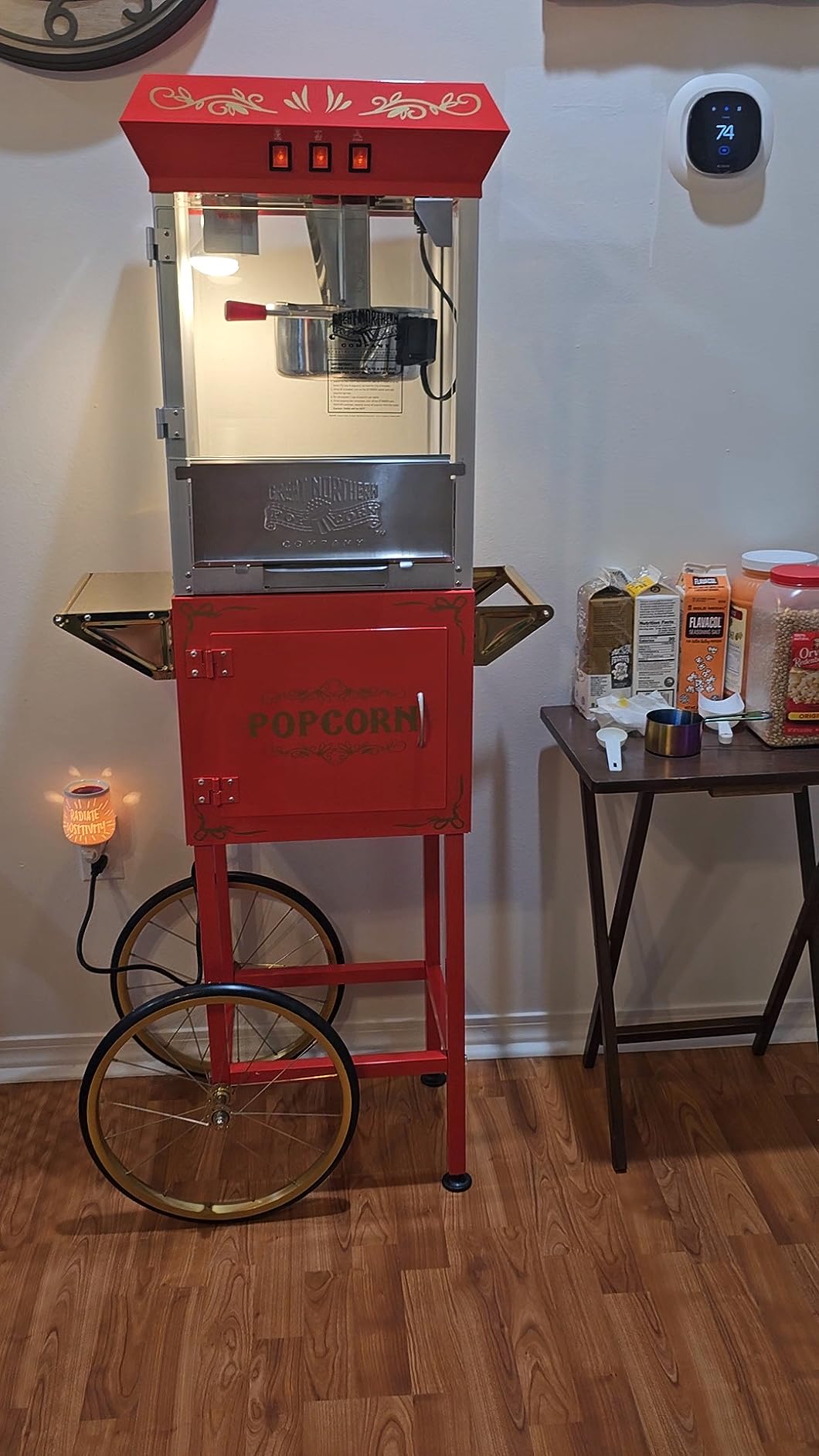 Great Northern Popcorn Foundation 8oz Popcorn Maker Machine with Cart, Red customer photo 2