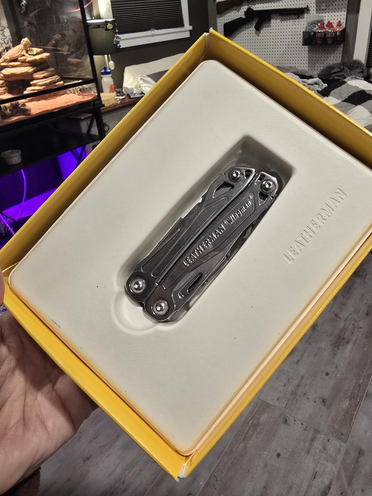 Leatherman Wingman Multi-Tool, Spring-Action Pliers and Scissors, Stainless | One-Hand Opening Blade, 14 Tools, 25-Year Guarantee customer photo 1