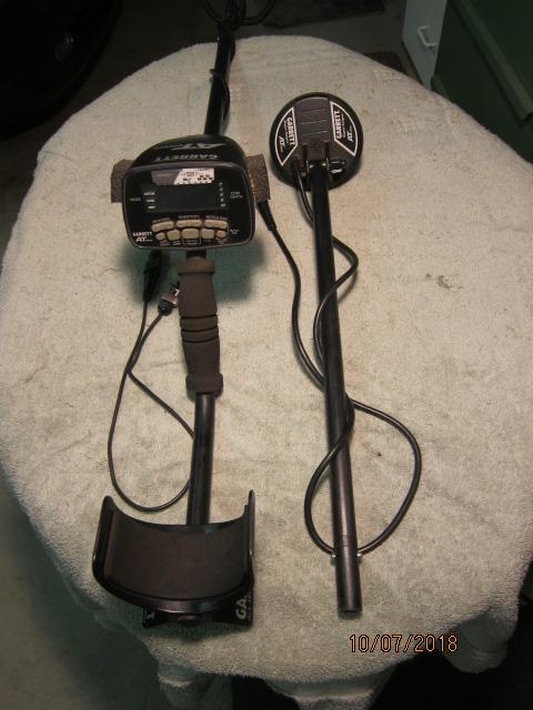Garrett AT Pro Metal Detector - Made in the USA - Waterproof to 10ft, Proportional Audio, Iron Audio, Fast Recovery, Digital Target ID, Includes MS-2 Headphones customer photo 1