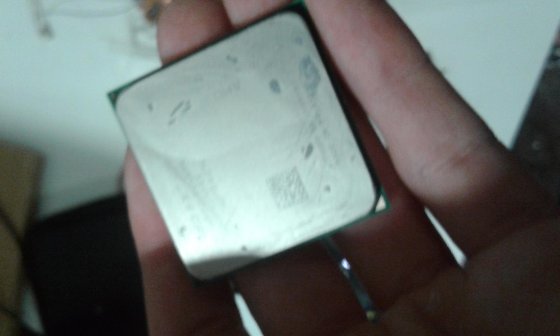 AMD FX Processor 4.2 GHz 4-Core FD4350FRHKBOX Socket AM3+ customer photo 2