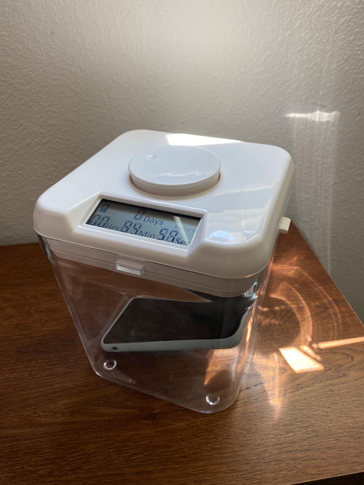 Kitchen Safe Time Locking Container (Medium), Timed Lock Box for Cell Phones, Snacks, and other unwanted temptations (White Lid + 5.5