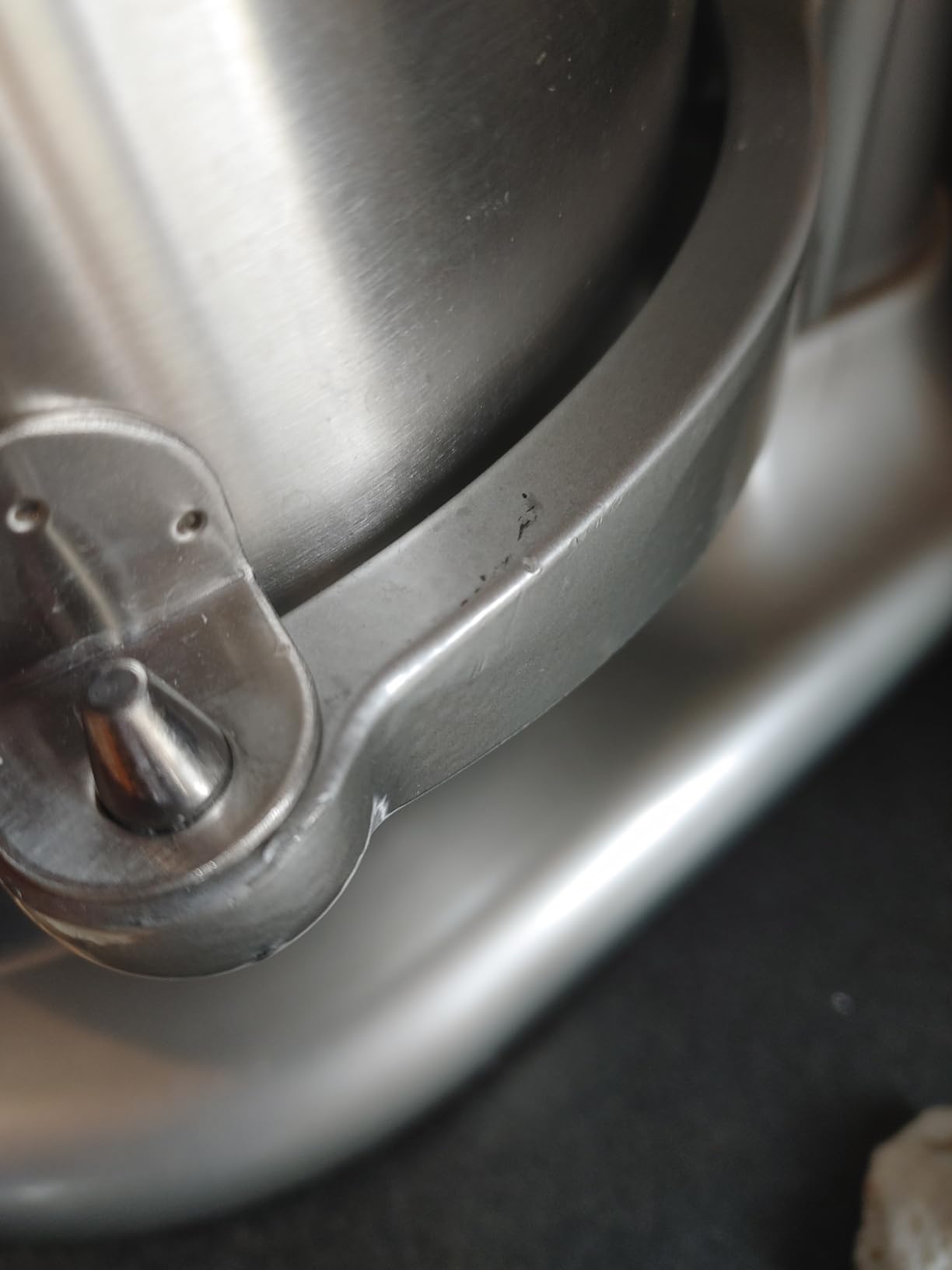 KitchenAid Commercial Series 8 Quart Bowl-Lift Stand Mixer with Stainless Steel Bowl Guard - KSMC895 customer photo 1