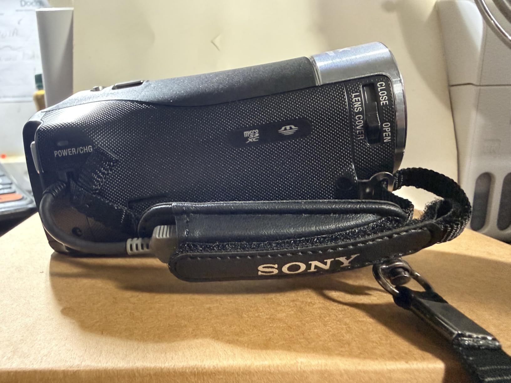 Sony - HDRCX405 HD Video Recording Handycam Camcorder (black) customer photo 2