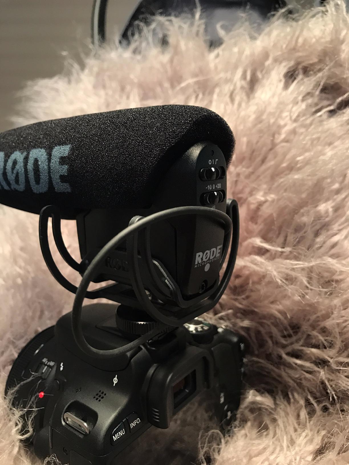 Rode VideoMic Pro R Camera-Mount Shotgun Microphone, Black customer photo 1