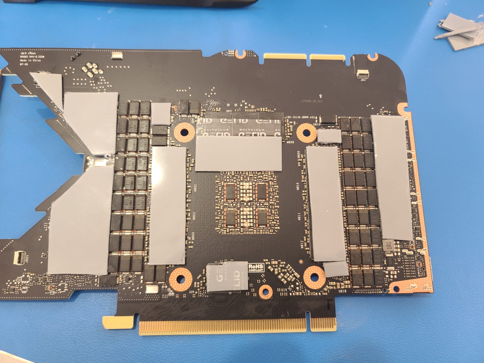 Gelid GP-Extreme Thermal Pad 80 x 40 x 1.0 mm Excellent Heat Conduction, Ideal Gap Filler Easy Installation Thermal Conductivity 12W customer photo 1