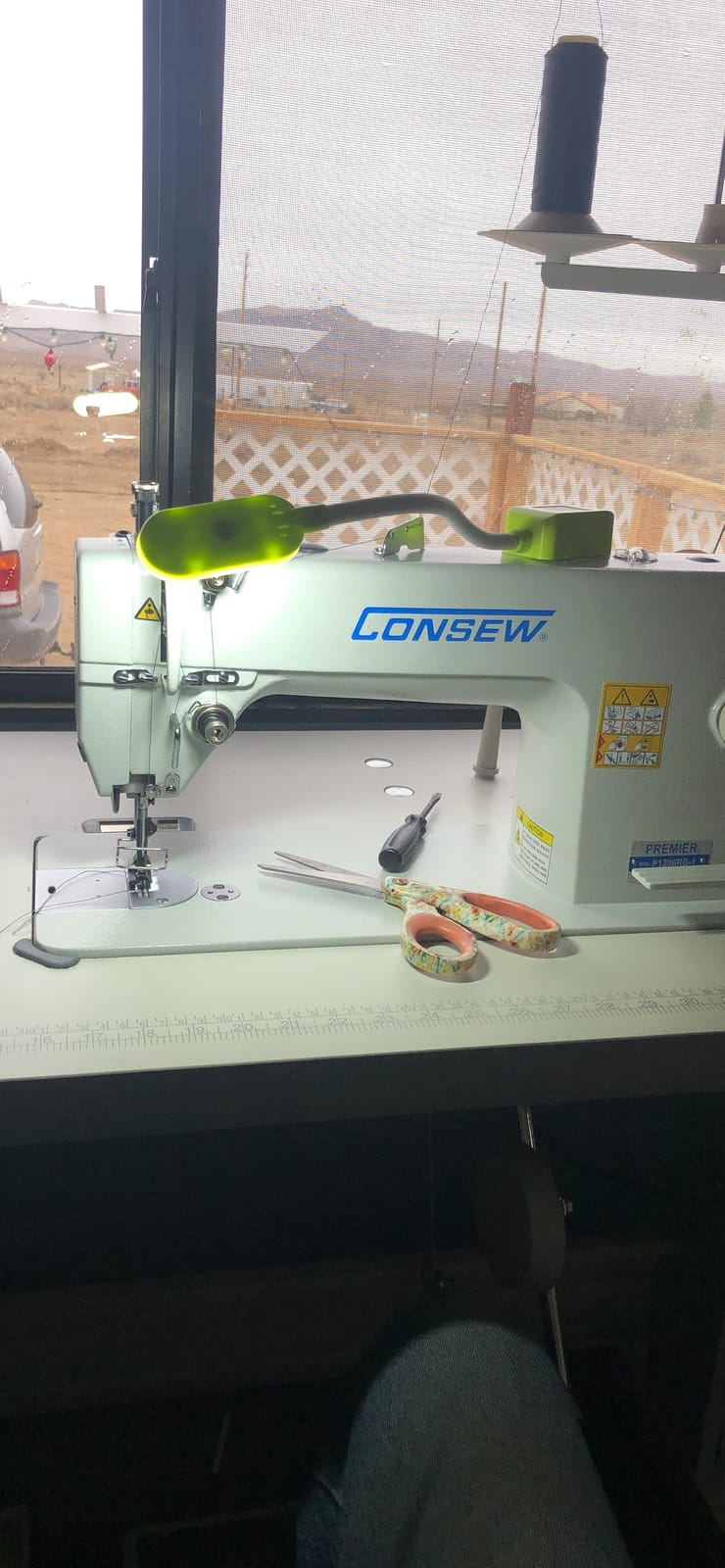 Consew P1206RB Upholstery Walking Foot Industrial Sewing Machine with Table and Servo Motor customer photo 1