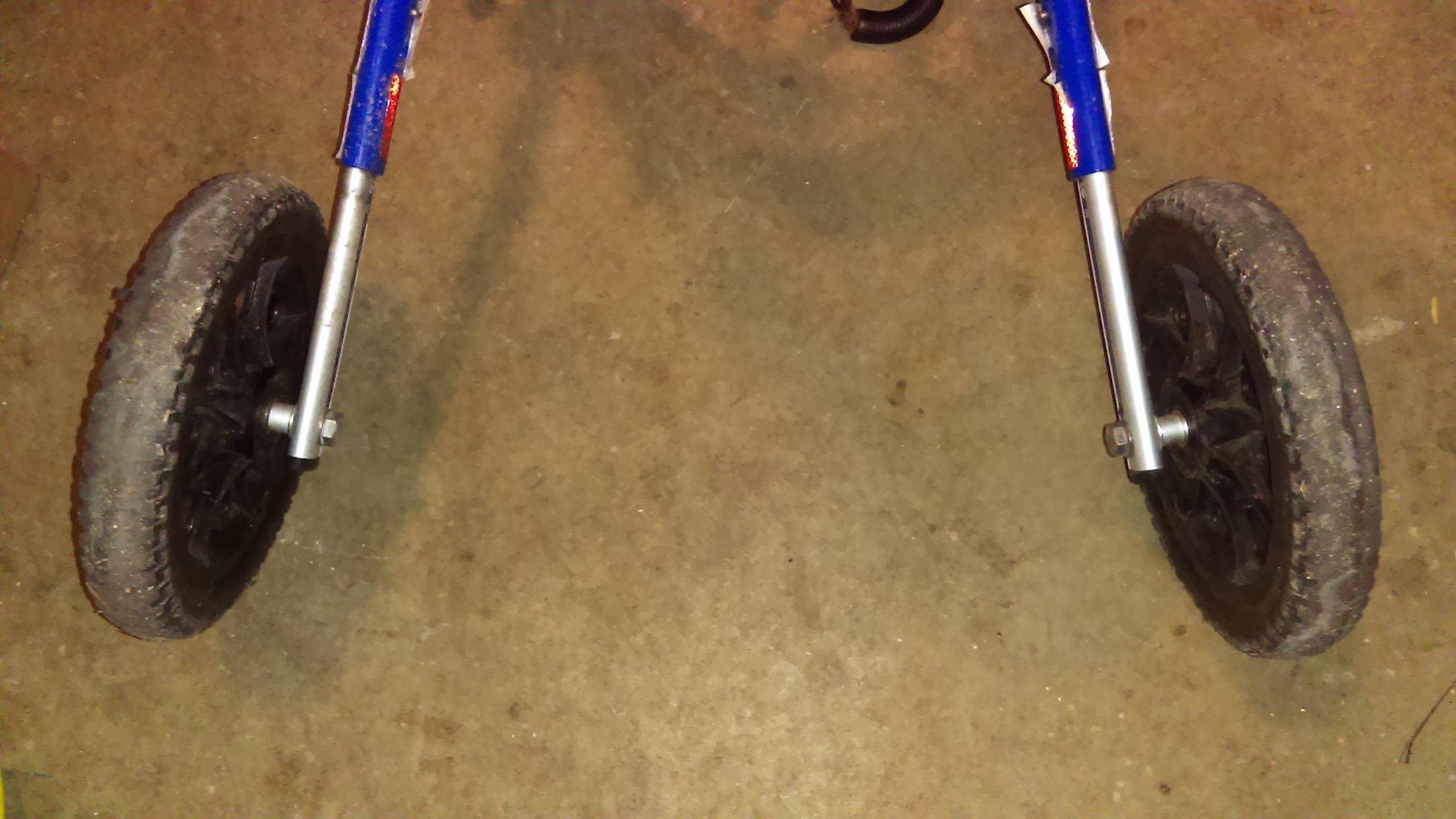 Walkin' Wheels Dog Wheelchair - for Large Dogs 70-180 Pounds - Veterinarian Approved - Dog Wheelchair for Back Legs customer photo 2