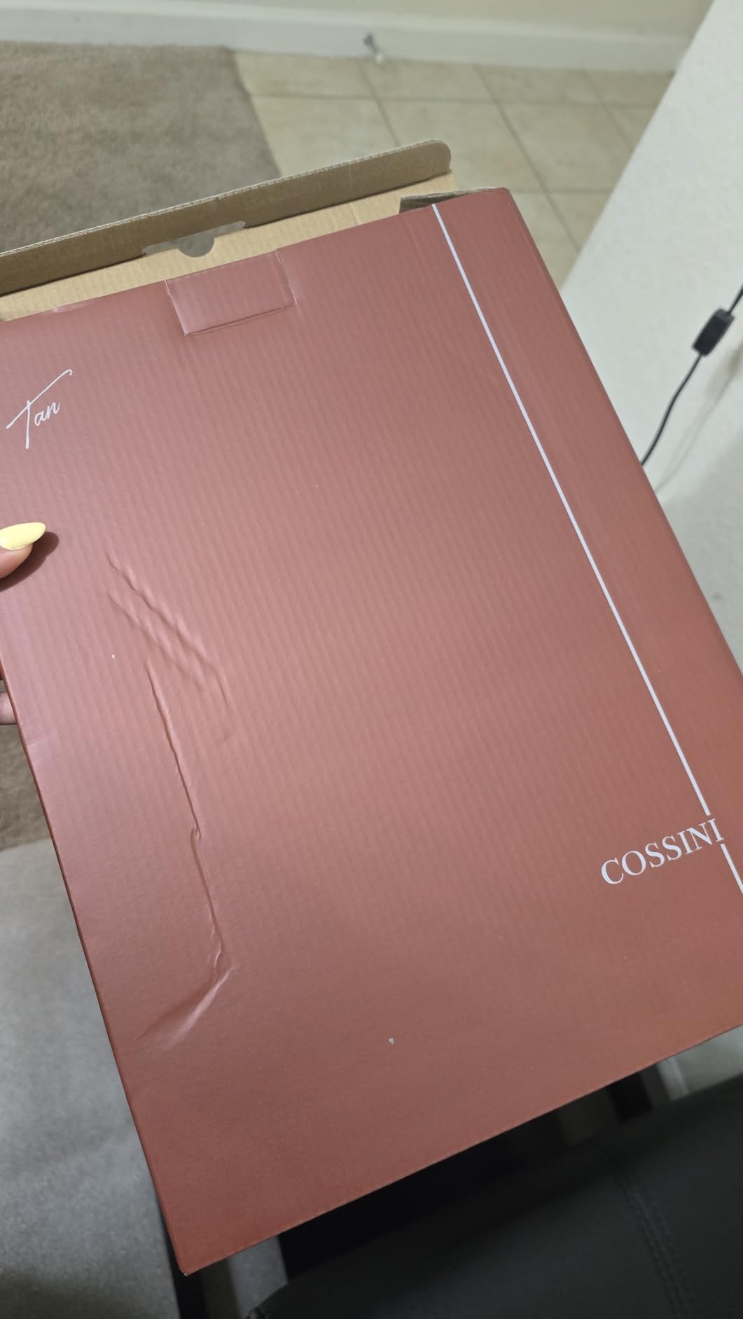 Cossini Premium Business Portfolio with Zipper - Padfolio - Superior Business Impressions Begin with PU Vegan Leather, 10.1 Inch Tablet Sleeve, Smart Storage, Solar Calculator, Writing Pad - Tan customer photo 2