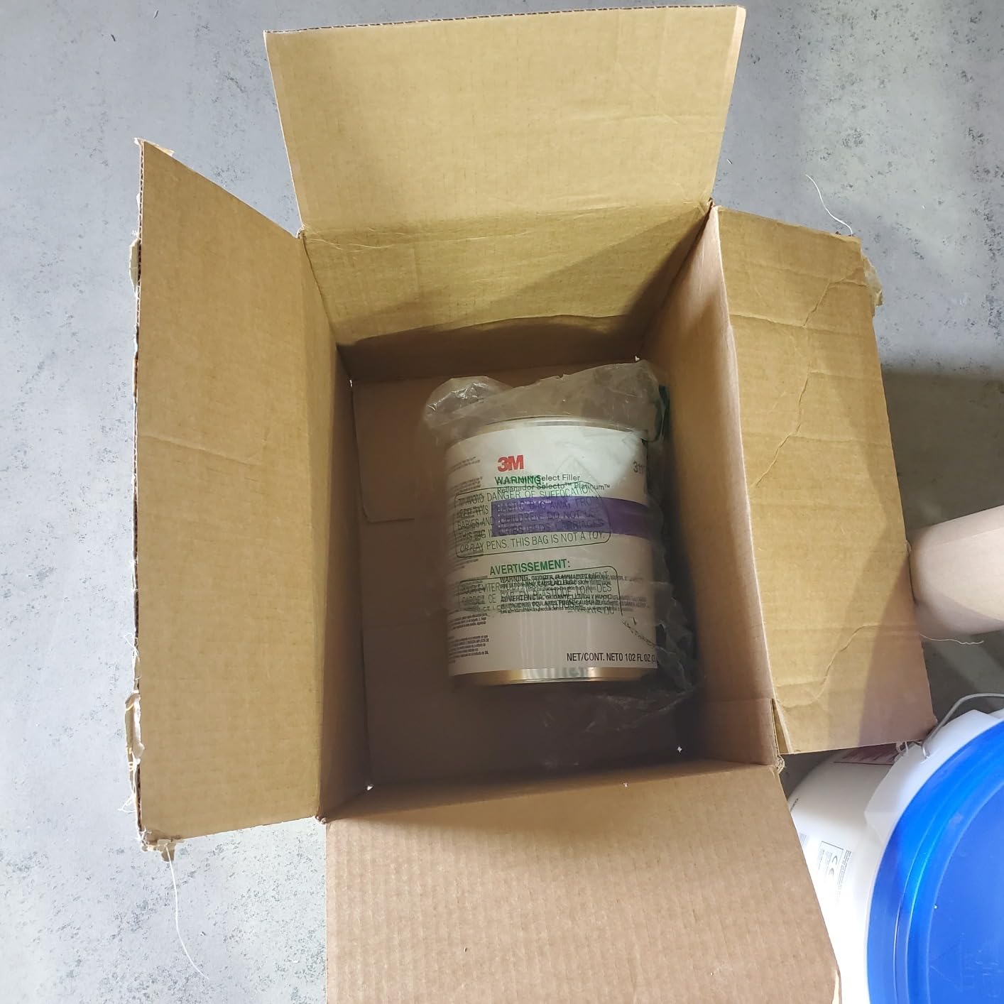 3M Platinum Select Filler 31131, Lightweight, Stain Free, Tack Free, Creamy Formula, 1 gallon customer photo 2