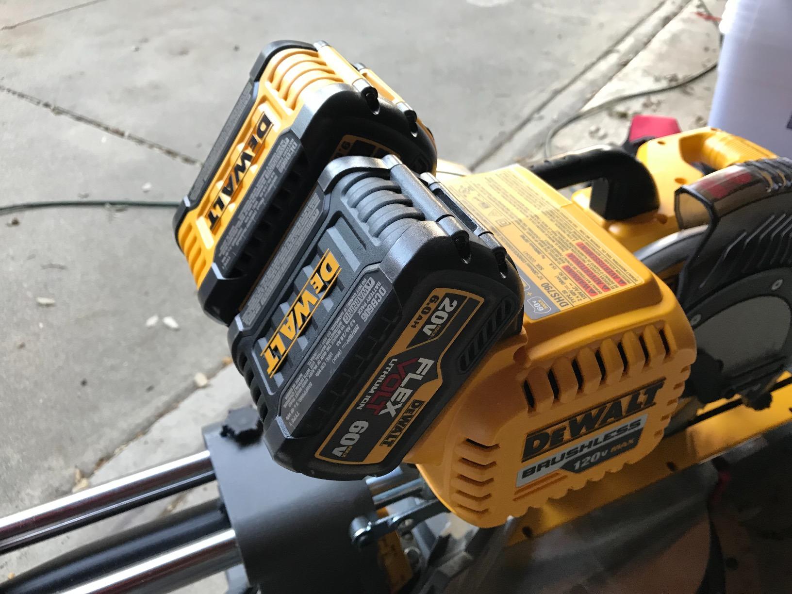 DEWALT FLEXVOLT 60V MAX String Trimmer, Brushless, Two Speed, 15-Inch, 3-Ah Battery (DCST970X1) customer photo 2