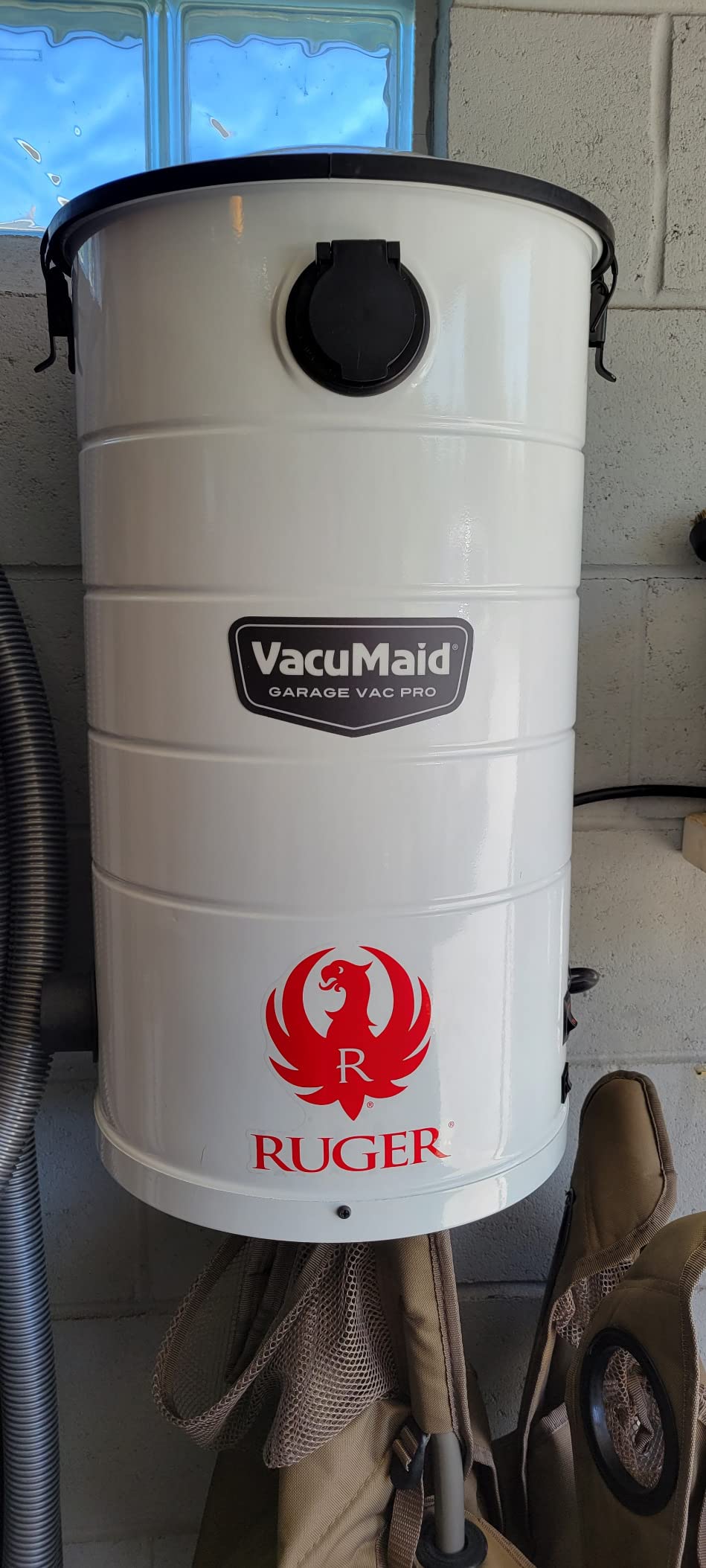 GV50WPRO Professional Wall Mounted Utility and Garage Vacuum with 50 ft Hose and Tools customer photo 2