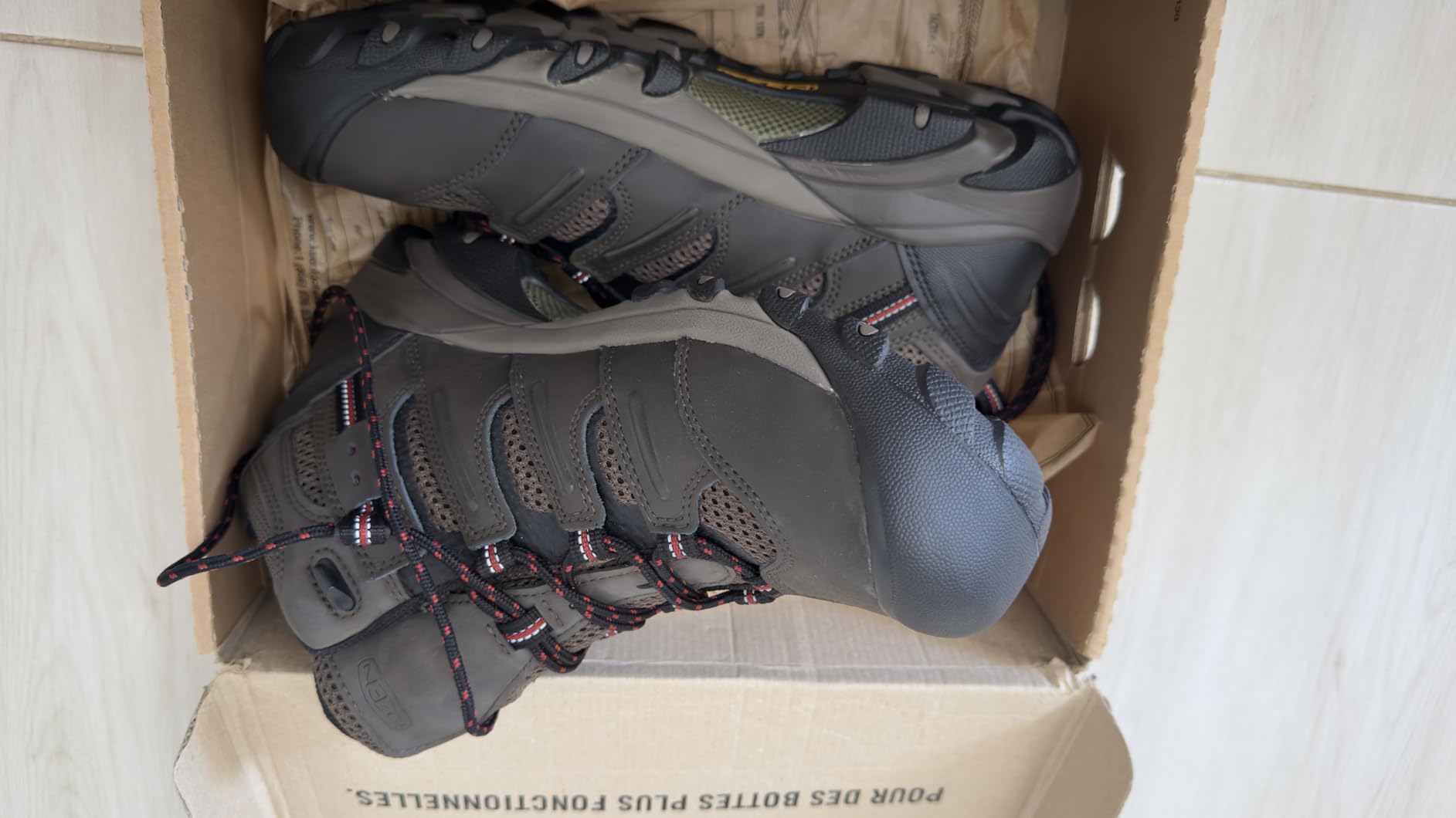 KEEN Utility Men's Lansing Mid Height Steel Toe Waterproof Work Boots | Waterproof, Leather, Work Shoe, Mid Height customer photo 2