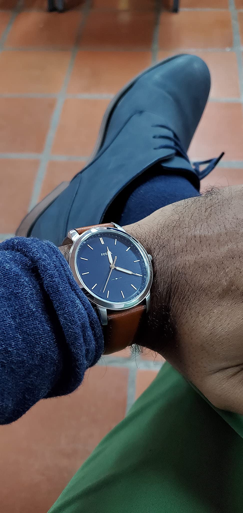 Men's Minimalist Quartz Stainless Steel Three-Hand Watch for Men customer photo 1