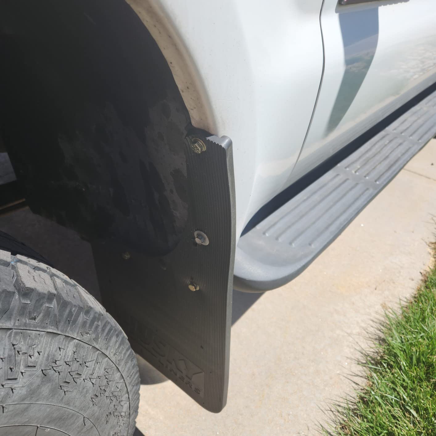 Husky Liners Universal Muddog Mud Flaps | Rubber Front Mud Flaps - 12