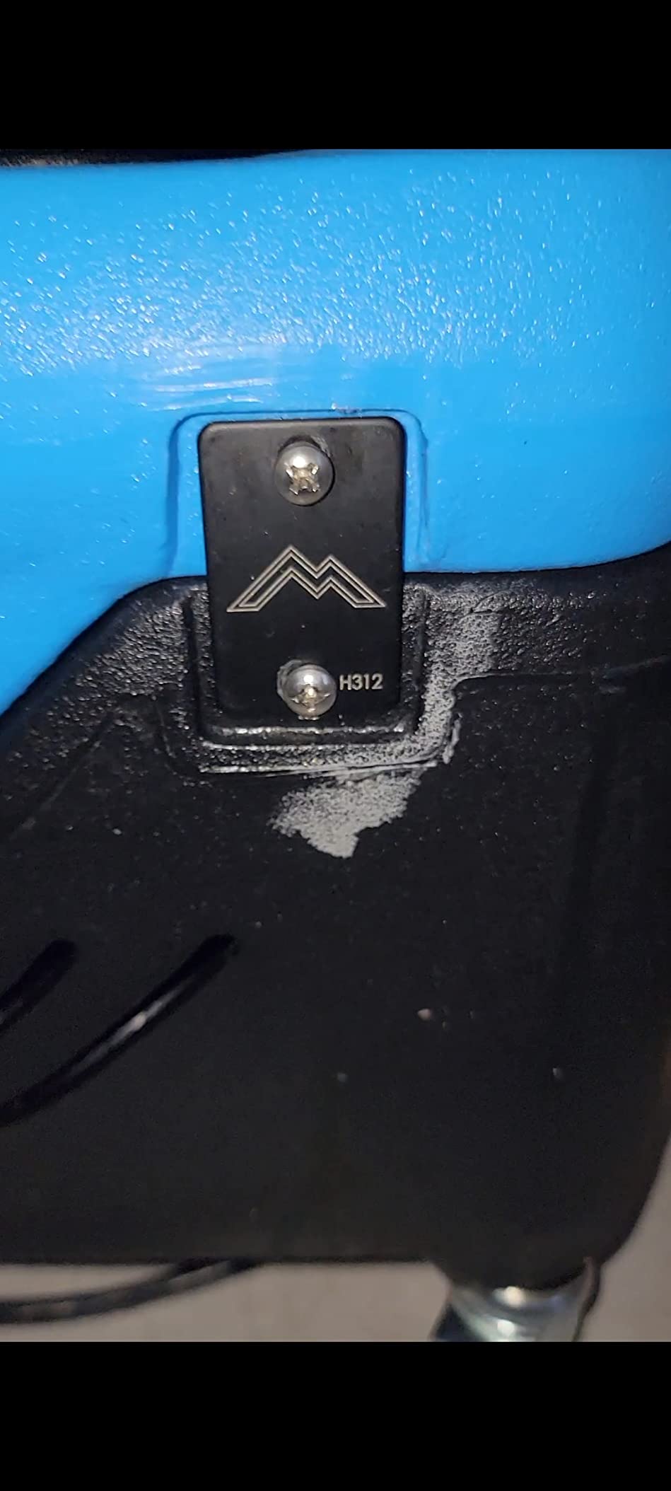 Mytee S-300H Tempo Heated Extractor is a sub-compact machine, but a full-size performer, Blue/Black customer photo 1